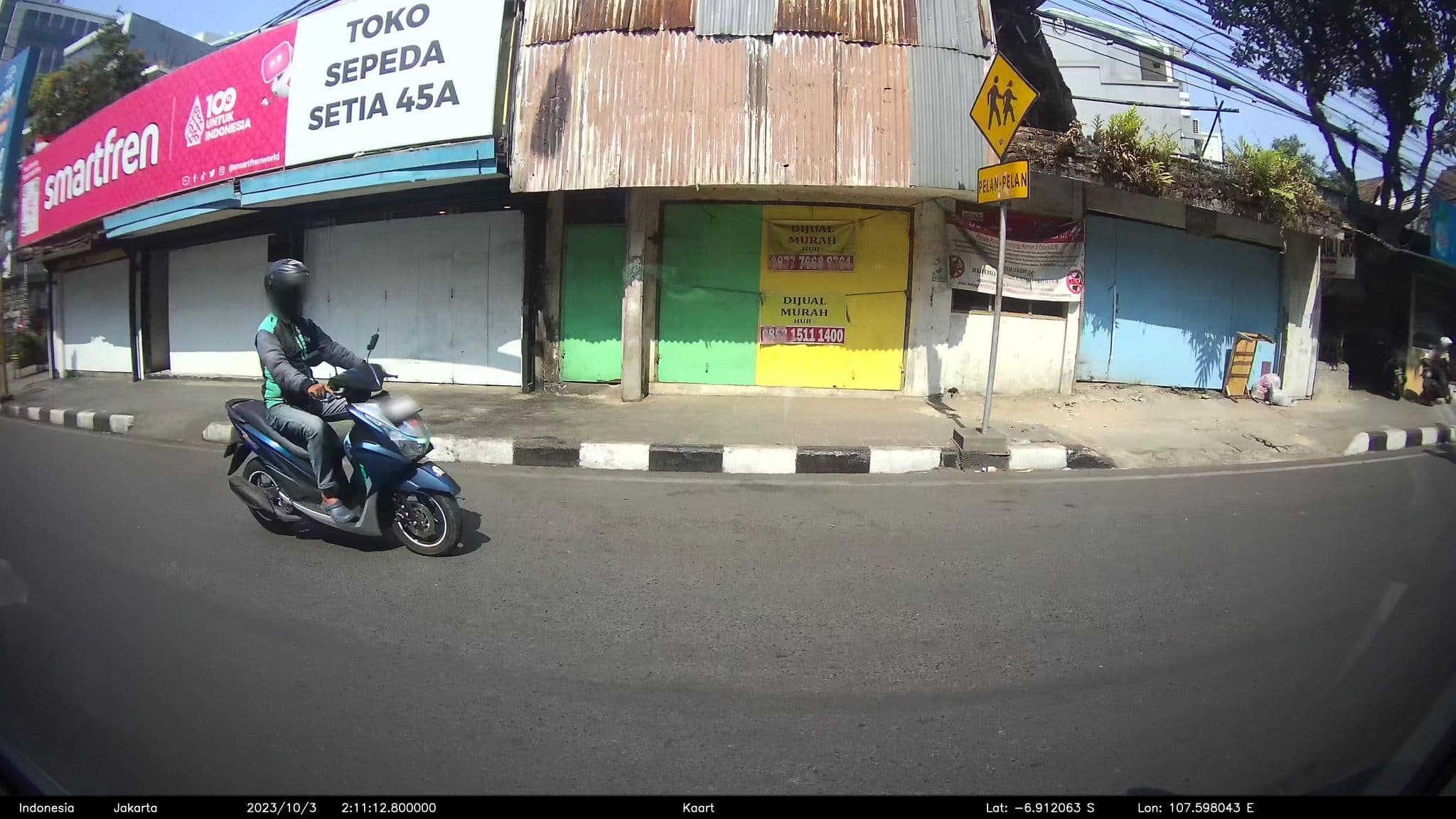 Street view near Zodiak Hotel, Bandung