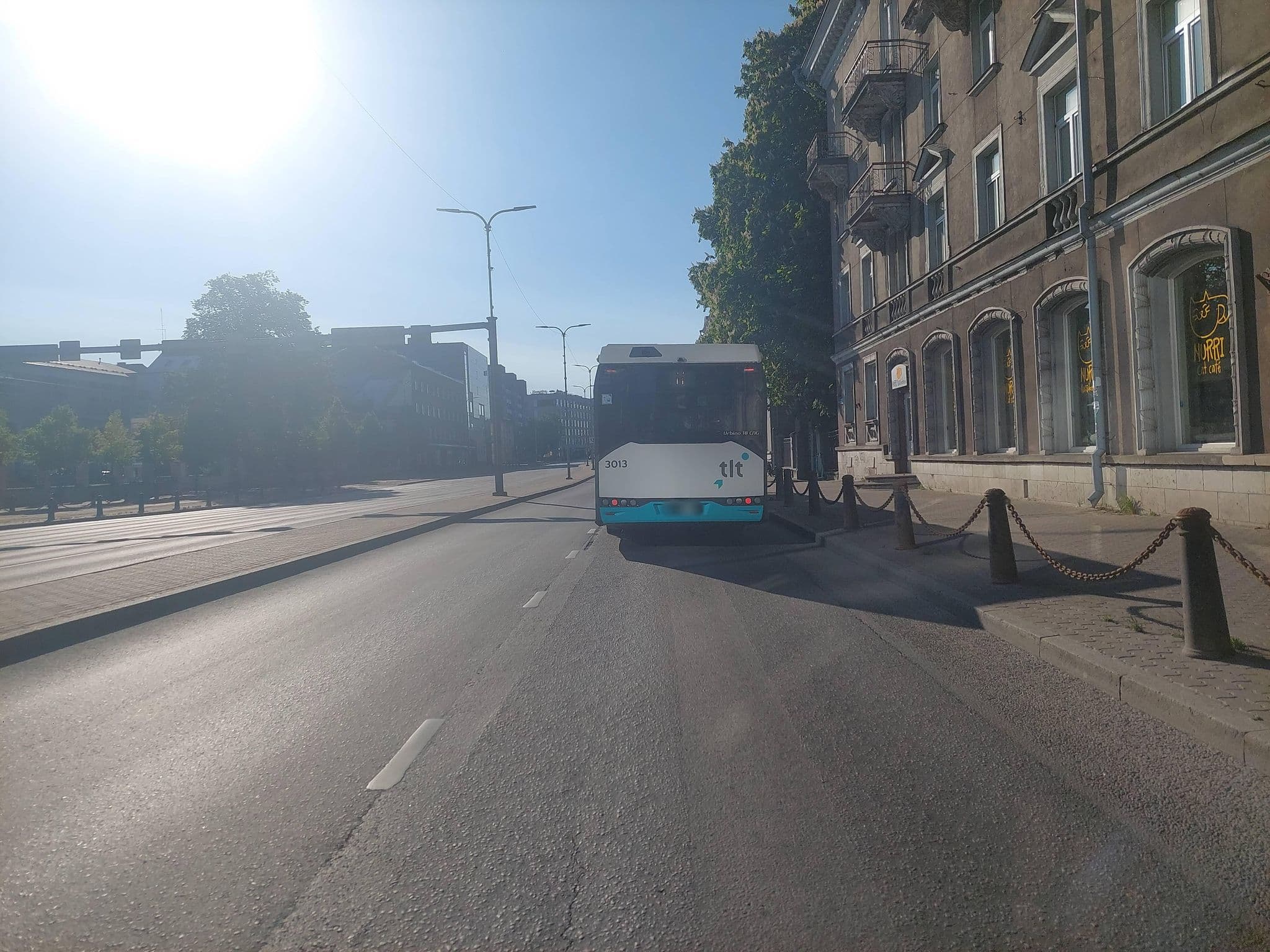 Street view near Self-Check-In Central Hostel BESTPRICE, Kesklinn — © Apirnus (CC BY-SA · Mapillary)