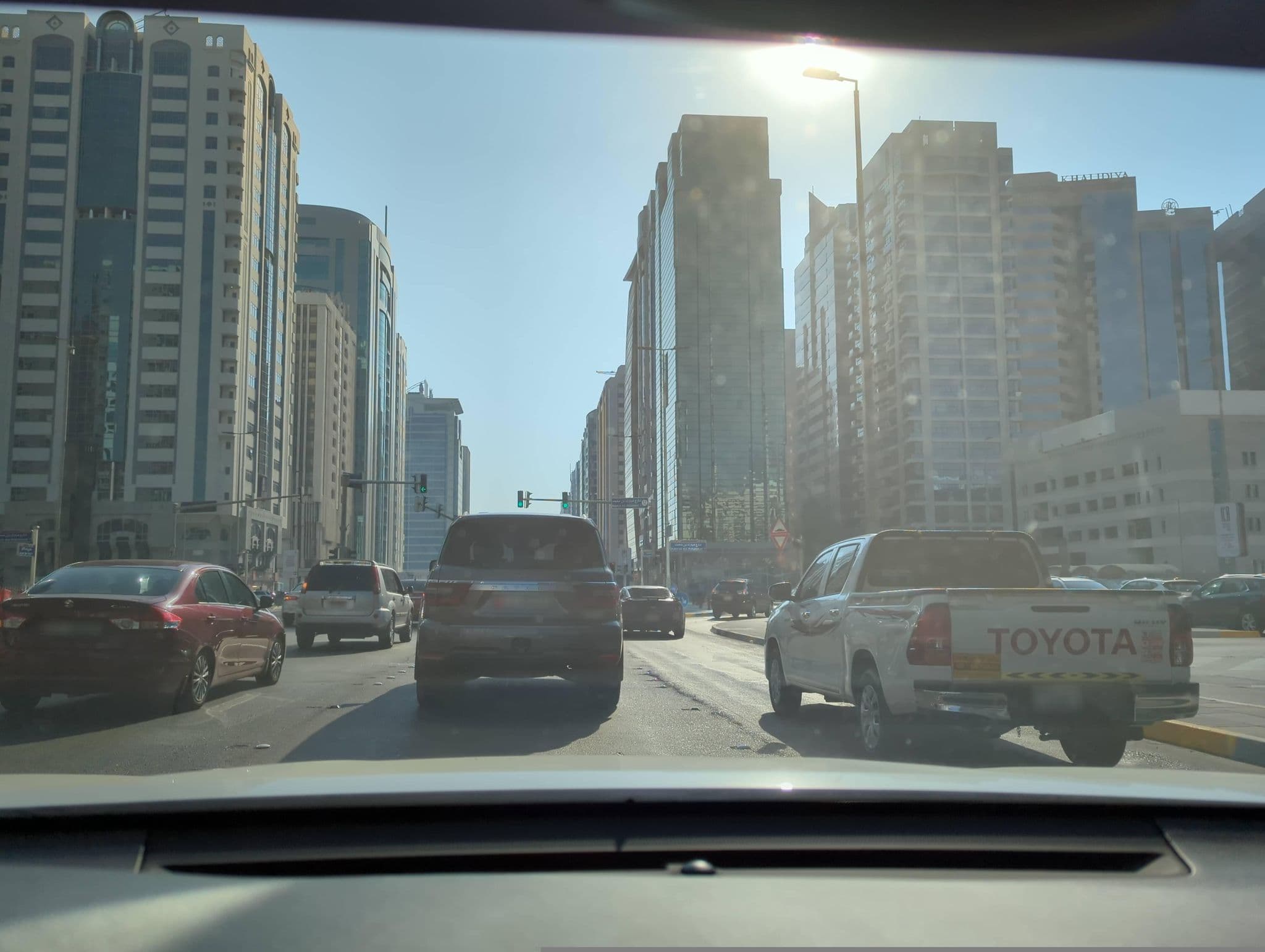 Street view near Sheraton Khalidiya Hotel, Abu Dhabi — © Majid_Waze (CC BY-SA · Mapillary)