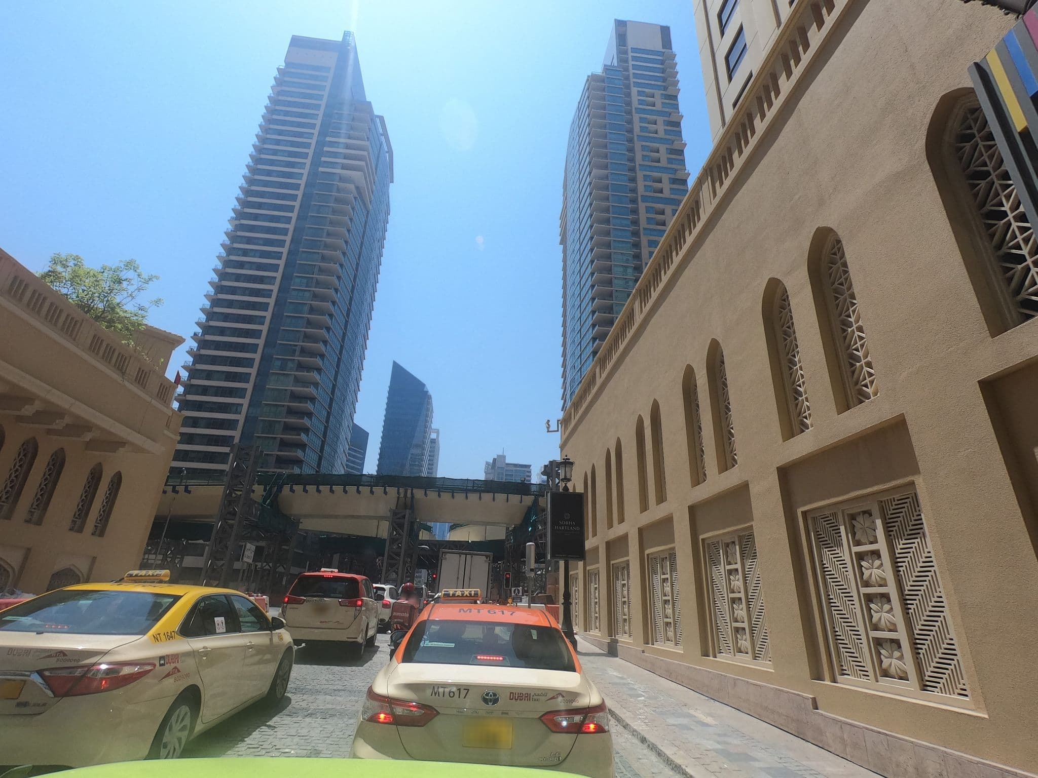 Street view near Nest Inn JBR Hostel, Dubai Marina — © countzero5 (CC BY-SA · Mapillary)