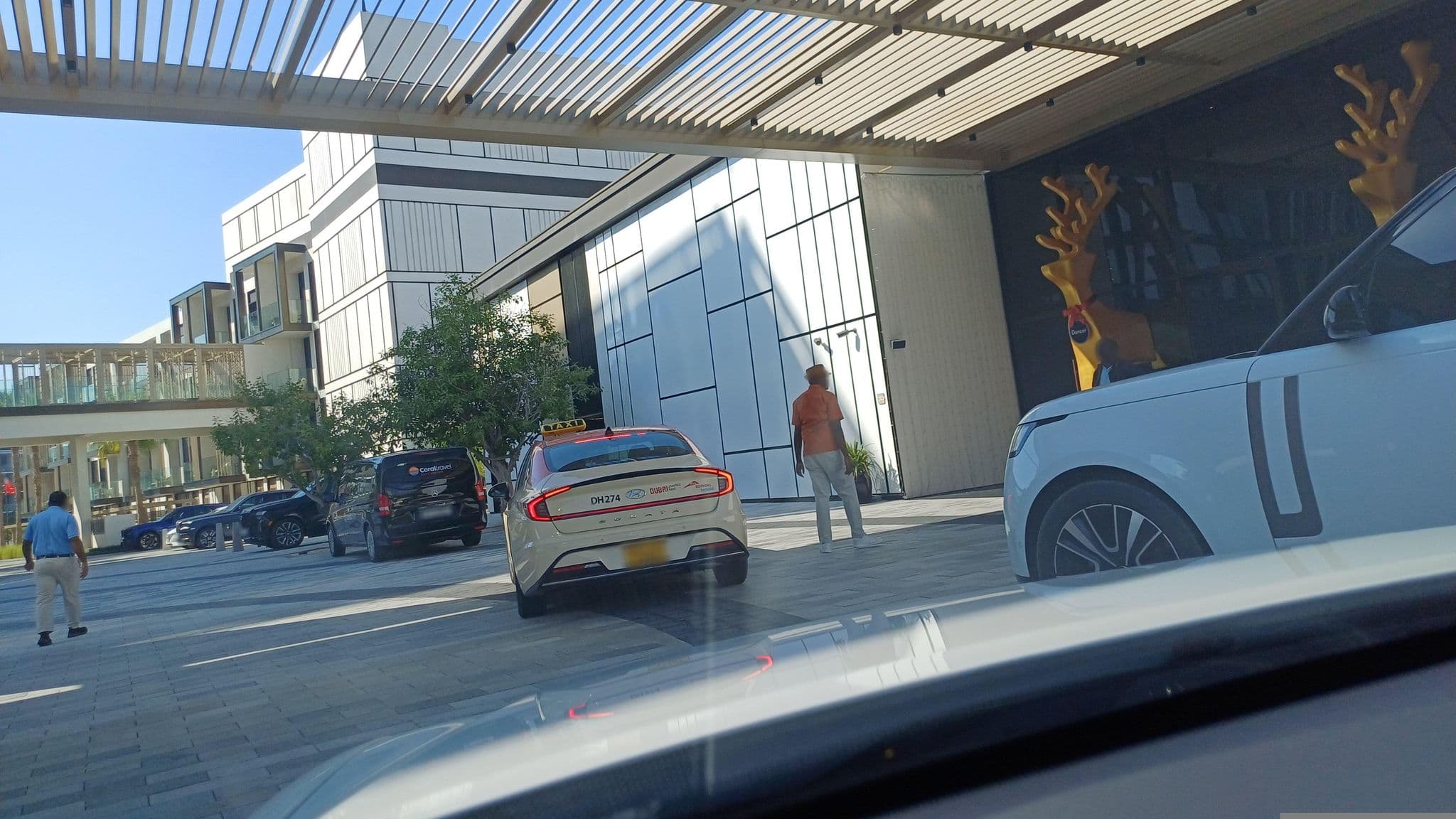 Street view near Delano Dubai, Dubai Marina — © saim786 (CC BY-SA · Mapillary)