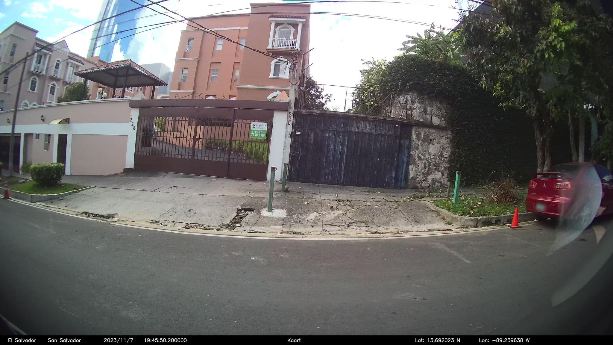 Street view near Cardedeu Suites San Benito, Antiguo Cuscatlán — © kaart_2 (CC BY-SA · Mapillary)
