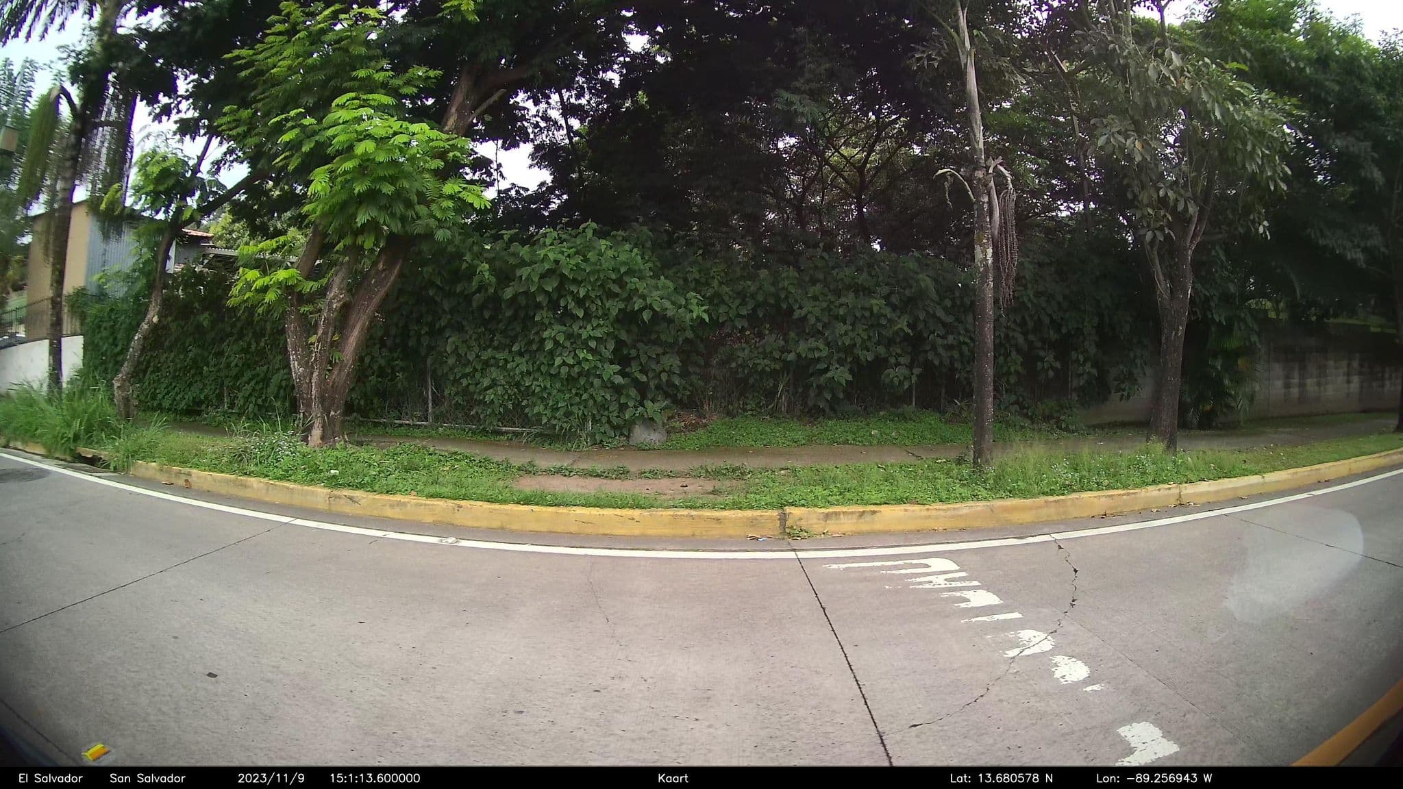Street view near Hotel St arthur, Antiguo Cuscatlán — © kaart_2 (CC BY-SA · Mapillary)