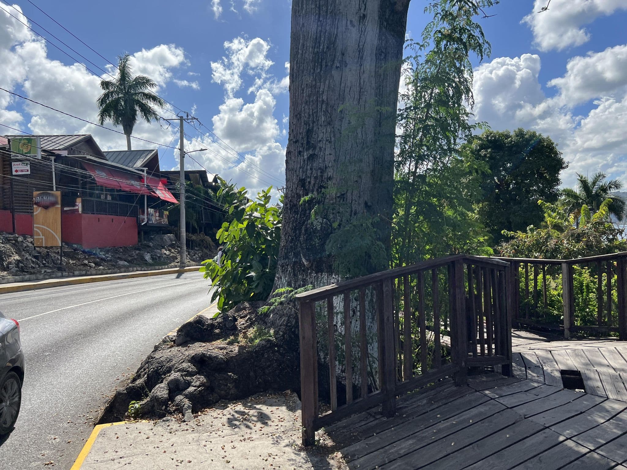 Street view near Blue Lagoon Beach Studio At Montego Club Resort, Montego Bay — © jenningsanderson (CC BY-SA · Mapillary)
