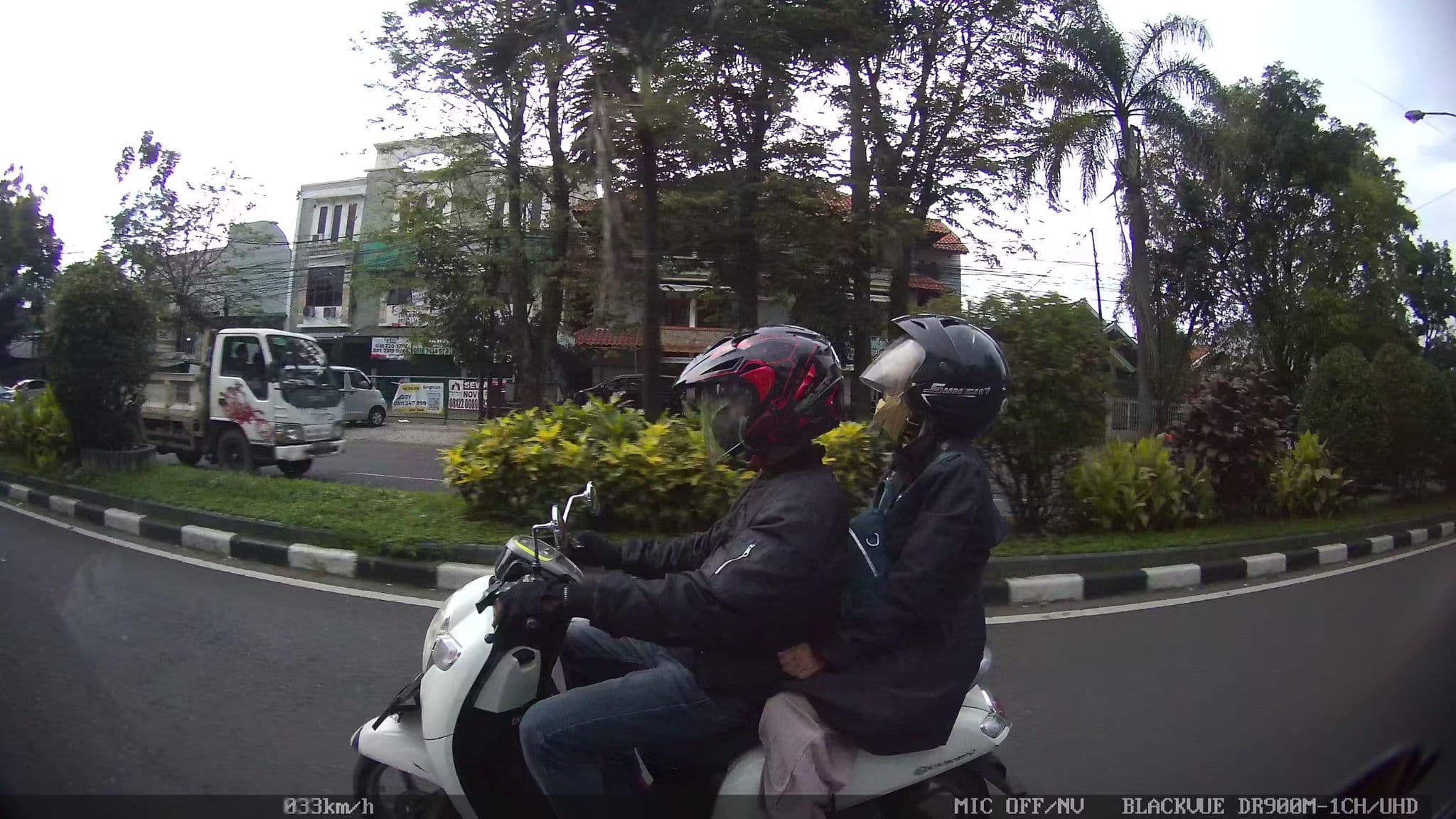 Street view near Bali Indah Hotel, Bandung
