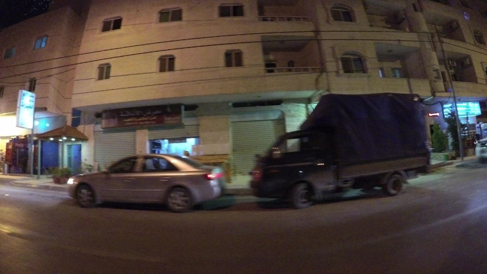 Street view near Montreal Hostel, Wādī Mūsá — © kaartcam (CC BY-SA · Mapillary)