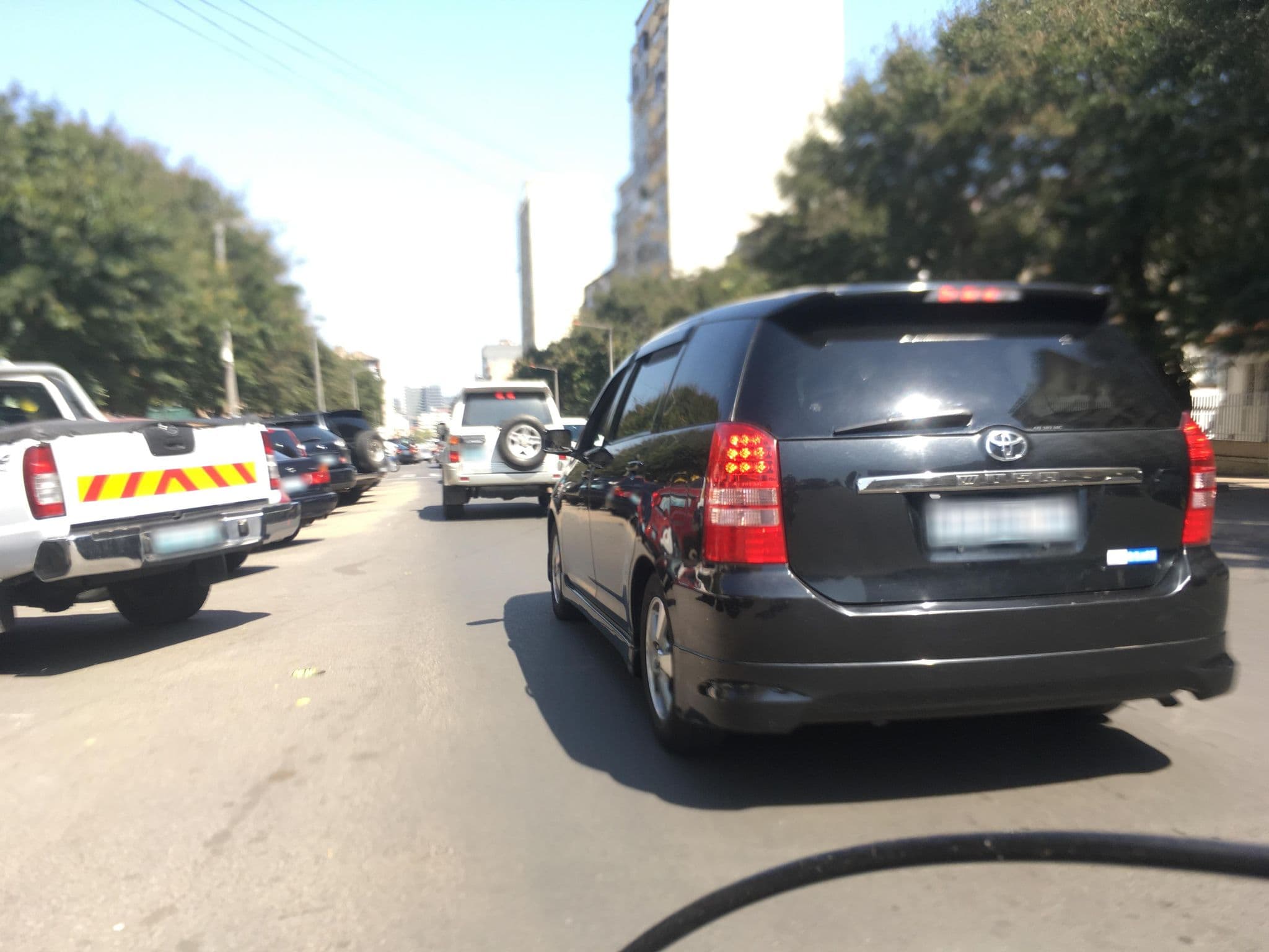 Street view near Hotel Mirava, Maputo — © picatoste (CC BY-SA · Mapillary)