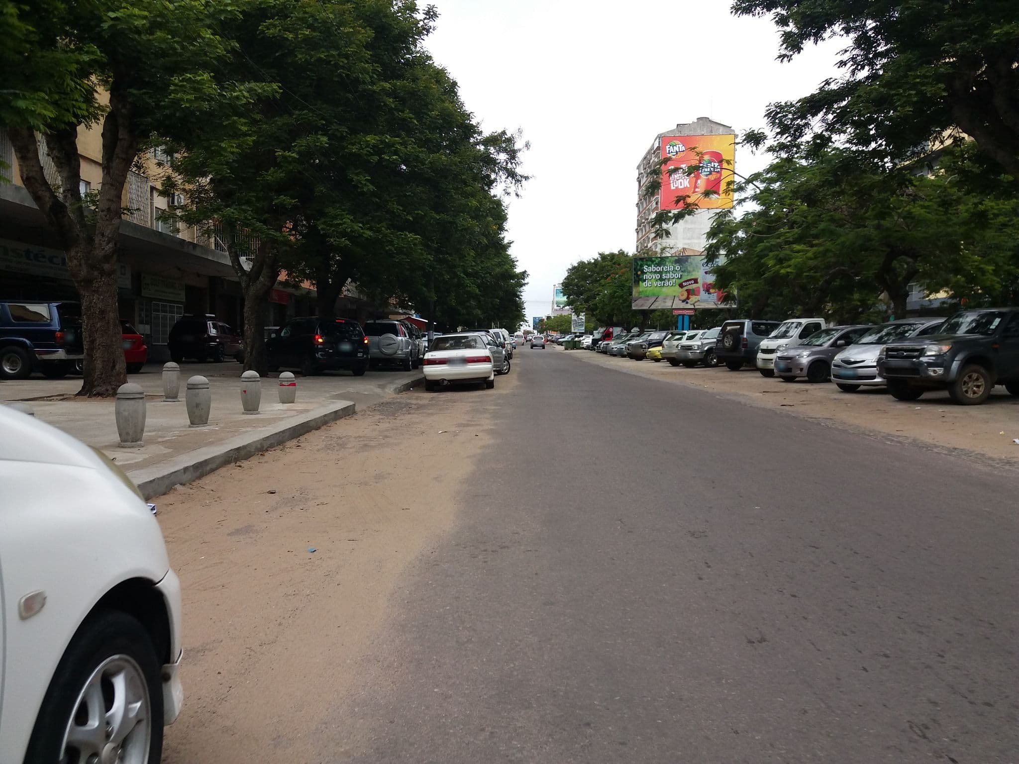 Street view near Arabias Boutique Hotel, Maputo — © remigio_chilaule (CC BY-SA · Mapillary)