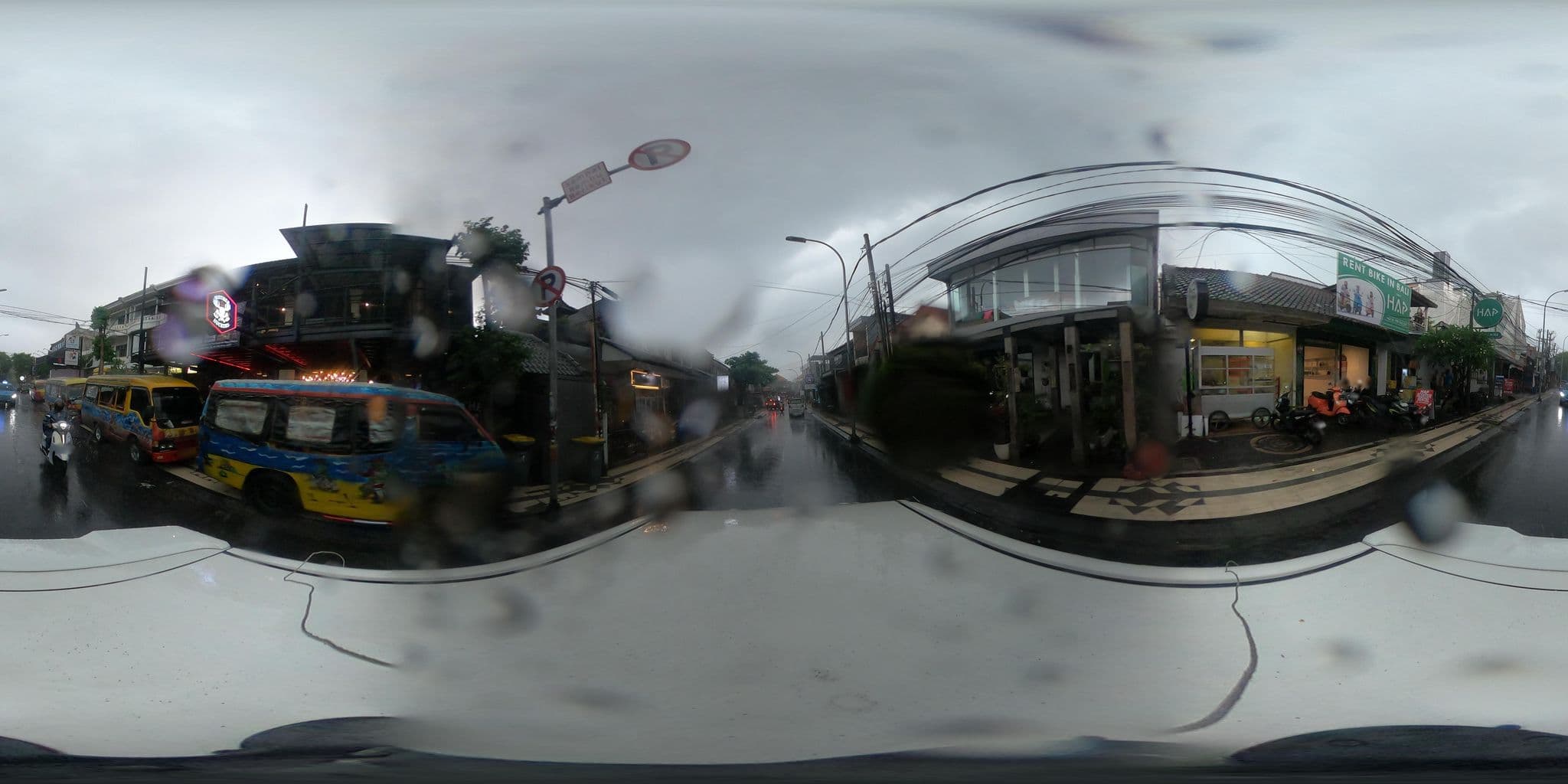 Street view near Kayun Hostel, Legian