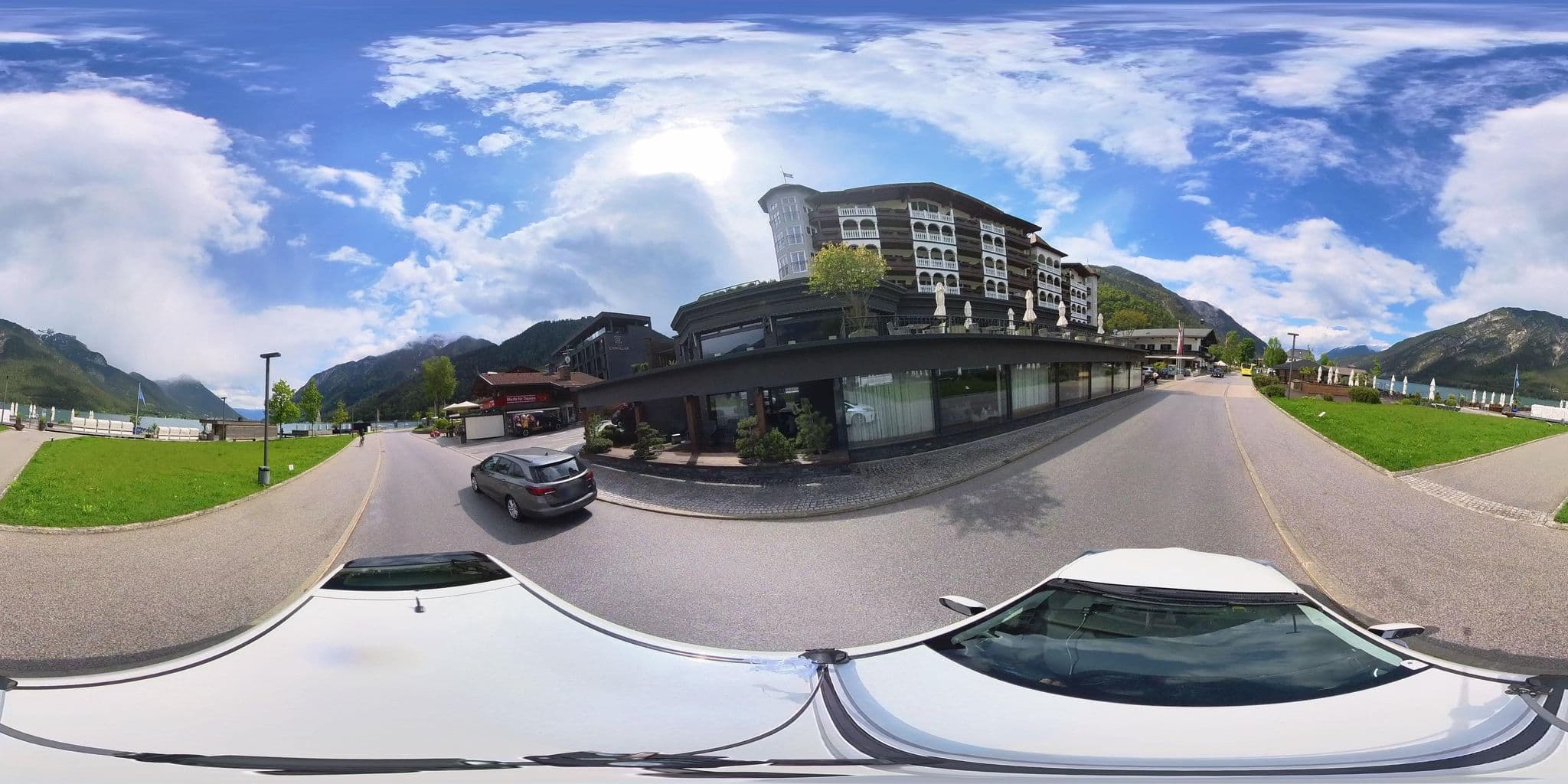 Street view near Entners am See, Maurach