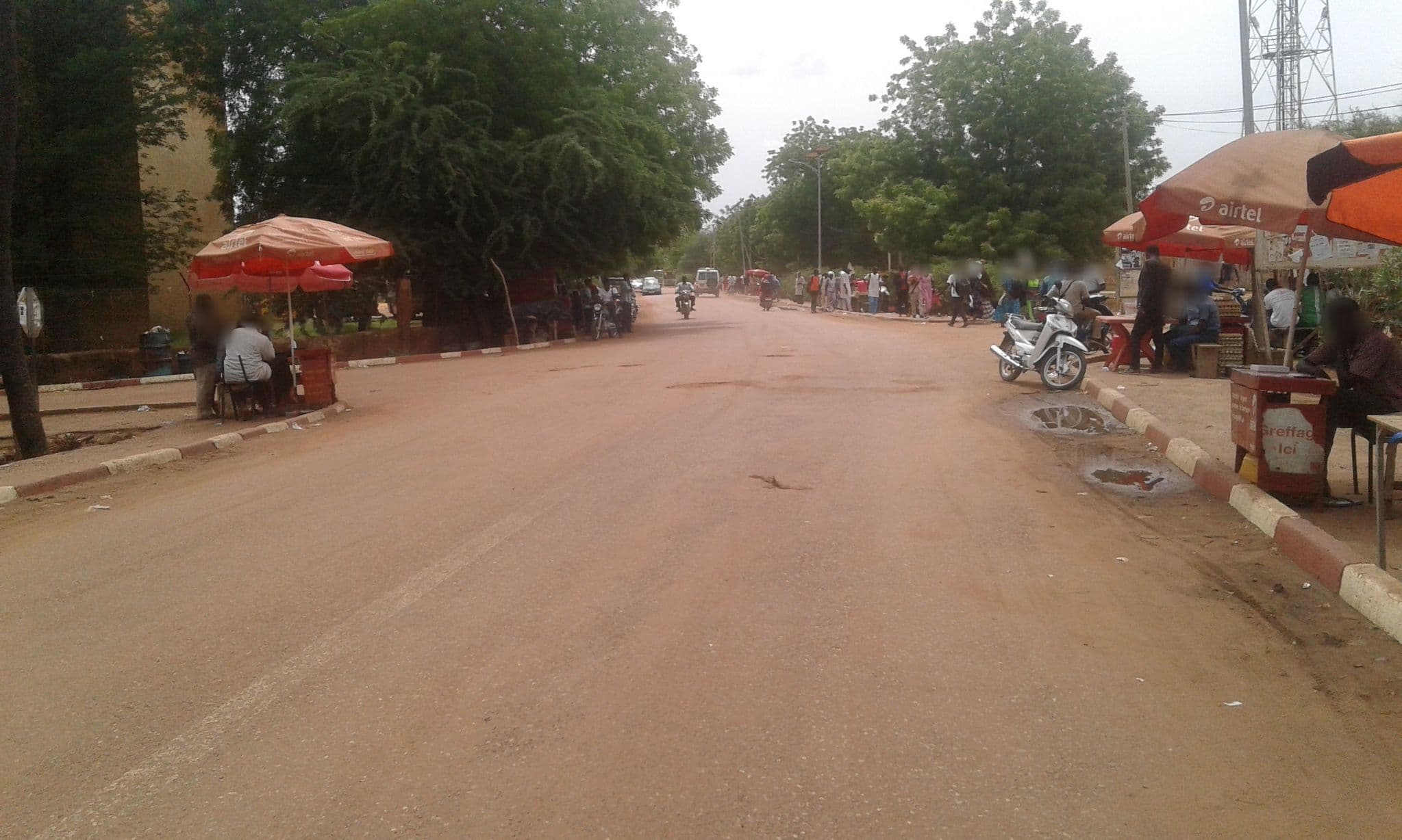 Street view near Bâtiment M, Niamey — © ilasolthah (CC BY-SA · Mapillary)