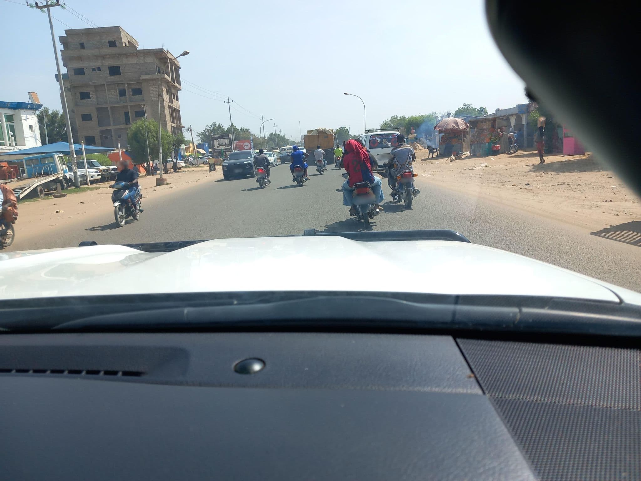 Street view near Zenabel Hotel, N'Djamena — © patrickkabore (CC BY-SA · Mapillary)