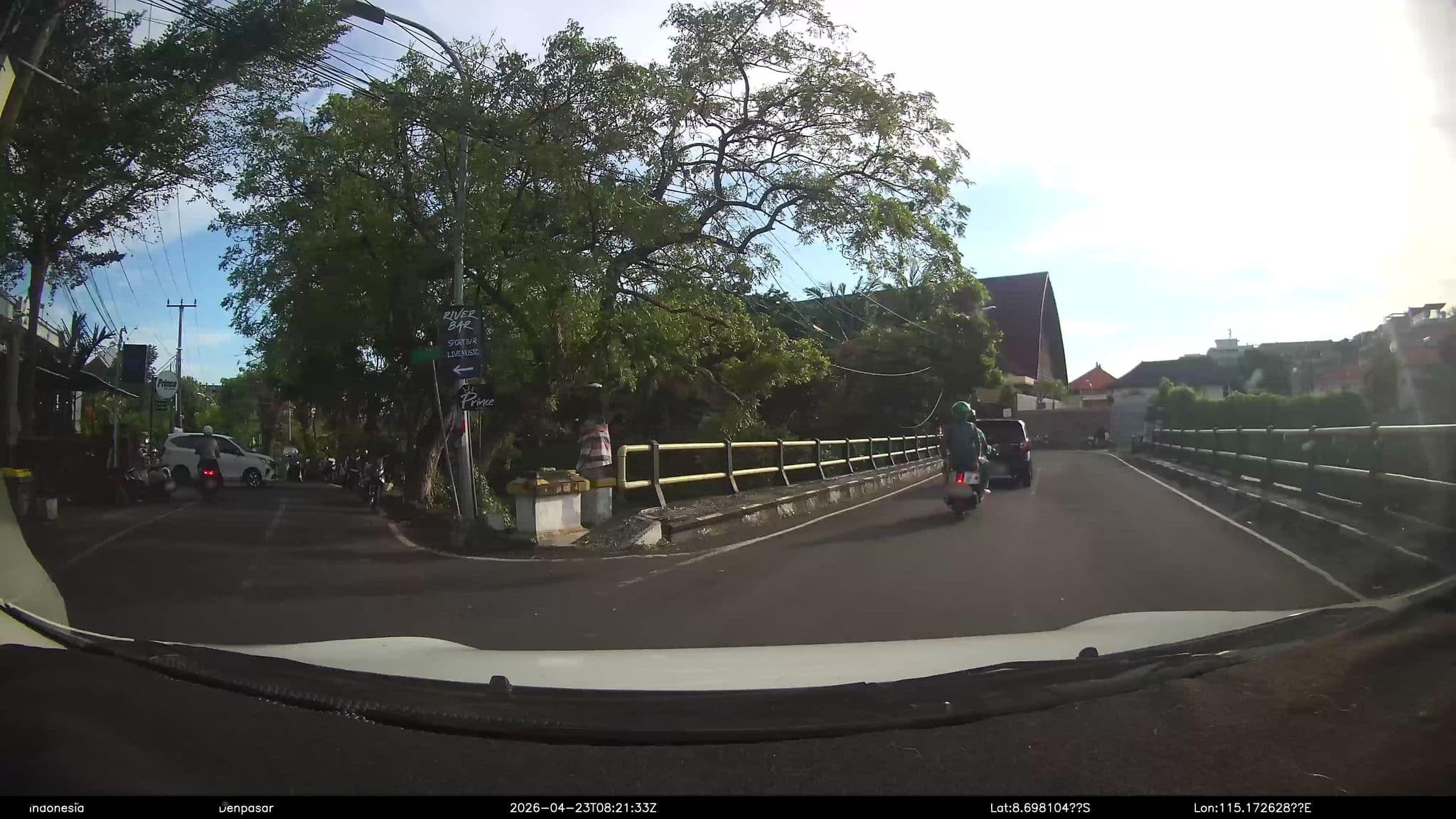 Street view near Sri Kresna Home Stay, Legian