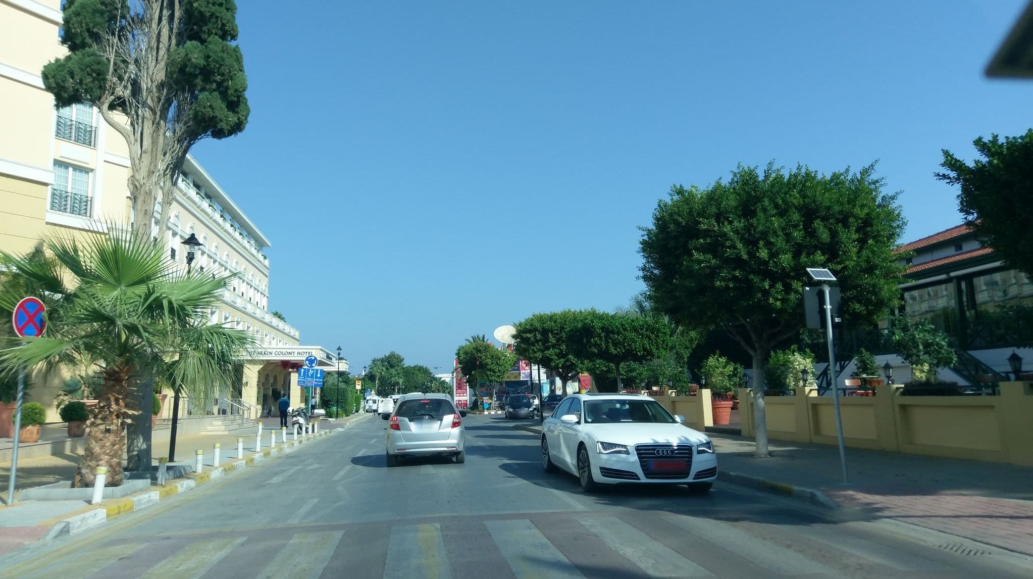 Street view near The Colony Hotel Arkin, Kyrenia — © ozkanilyasaksu (CC BY-SA · Mapillary)