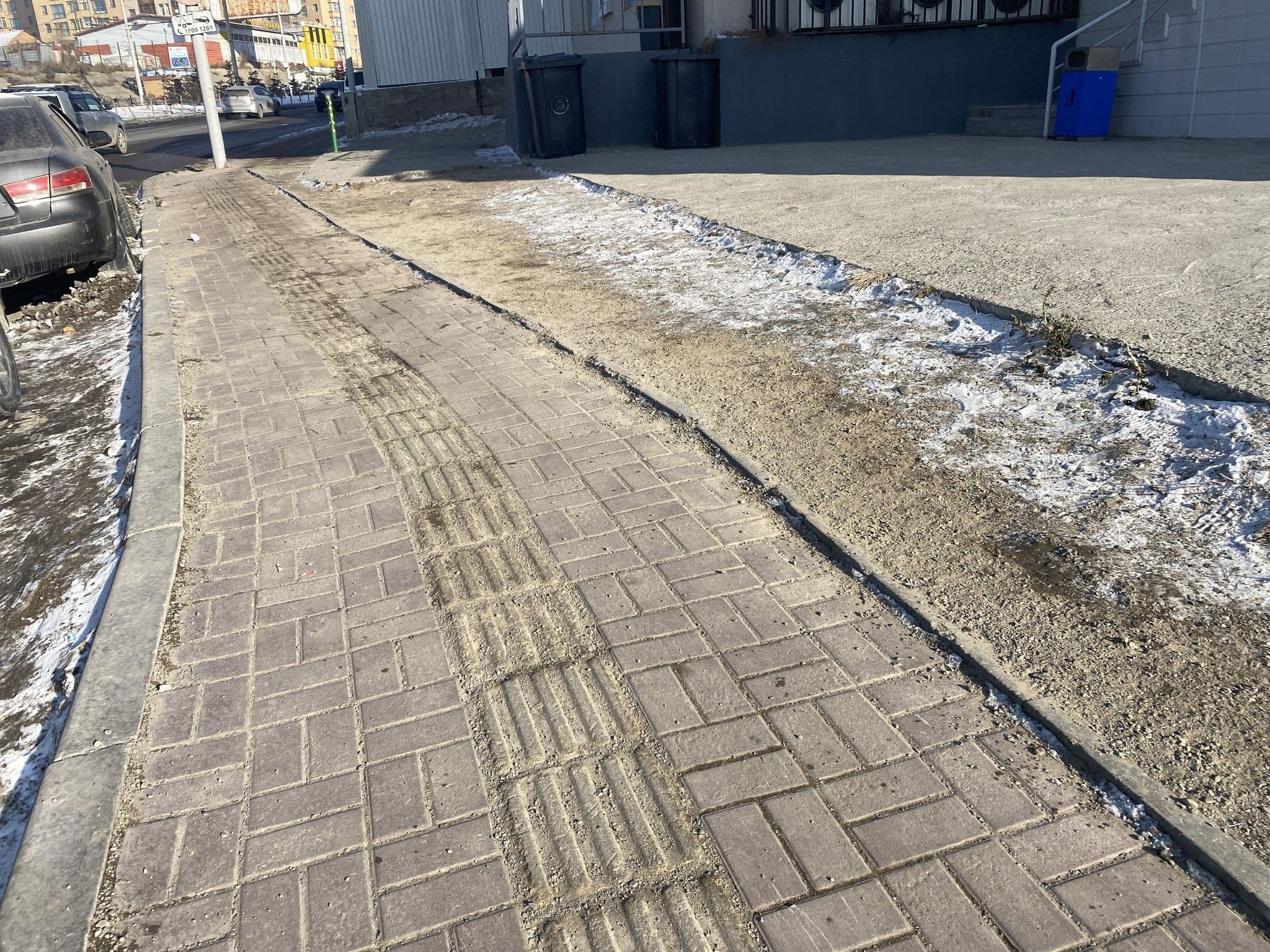 Street view near Misoko Hotel and coffee, Ulan Bator — © Anuka0904 (CC BY-SA · Mapillary)