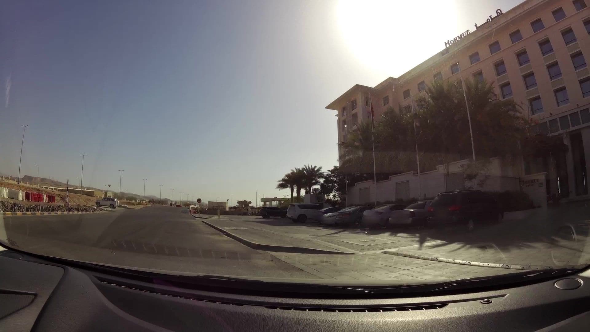 Street view near Radisson Collection Muscat, Hormuz Grand, Bawshar — © kaartcam (CC BY-SA · Mapillary)