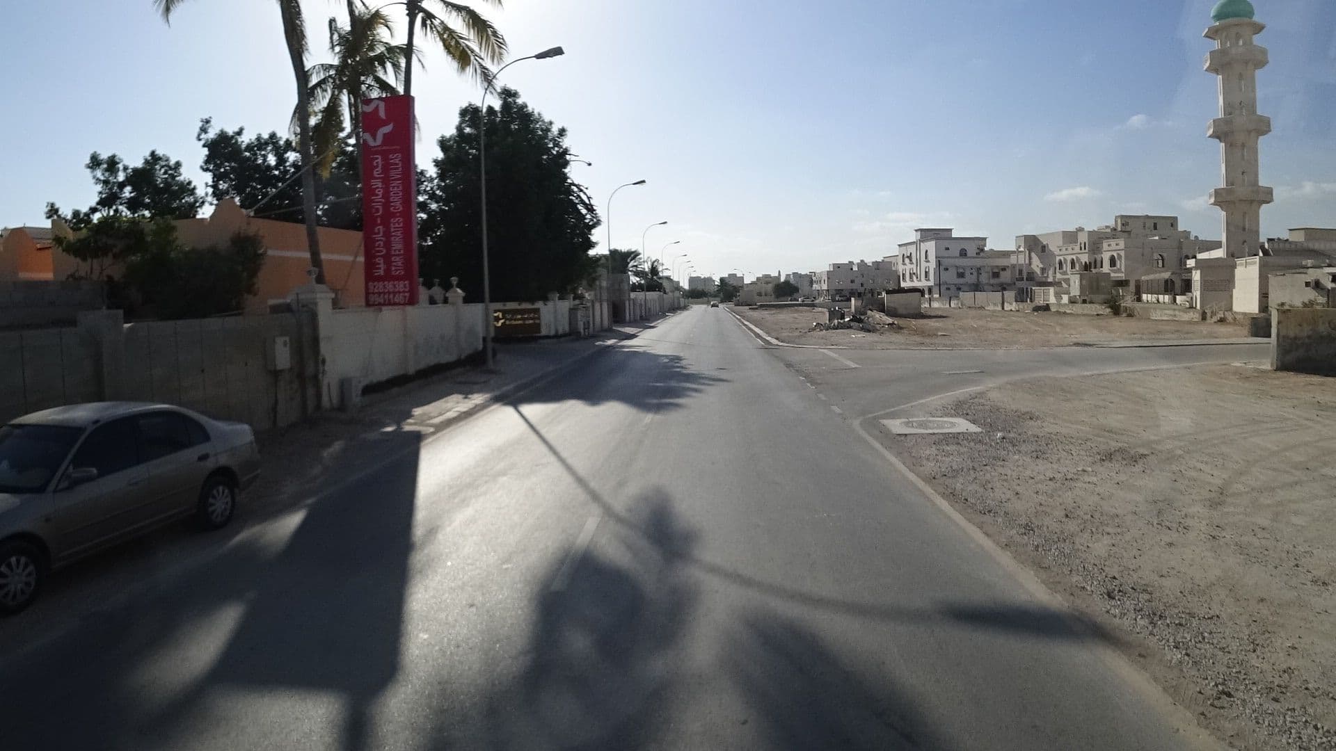 Street view near Star Emirates garden villas, Şalālah — © vbombaerts (CC BY-SA · Mapillary)