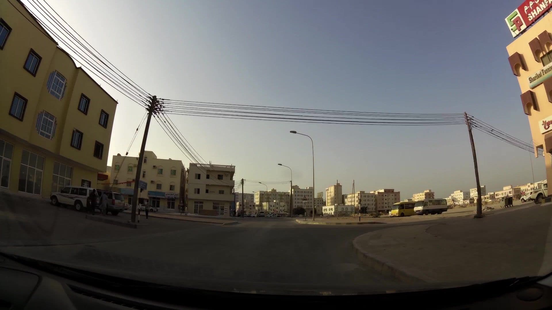 Street view near Super OYO 147 Babylon Furnished Apartment, Şalālah — © kaartcam (CC BY-SA · Mapillary)
