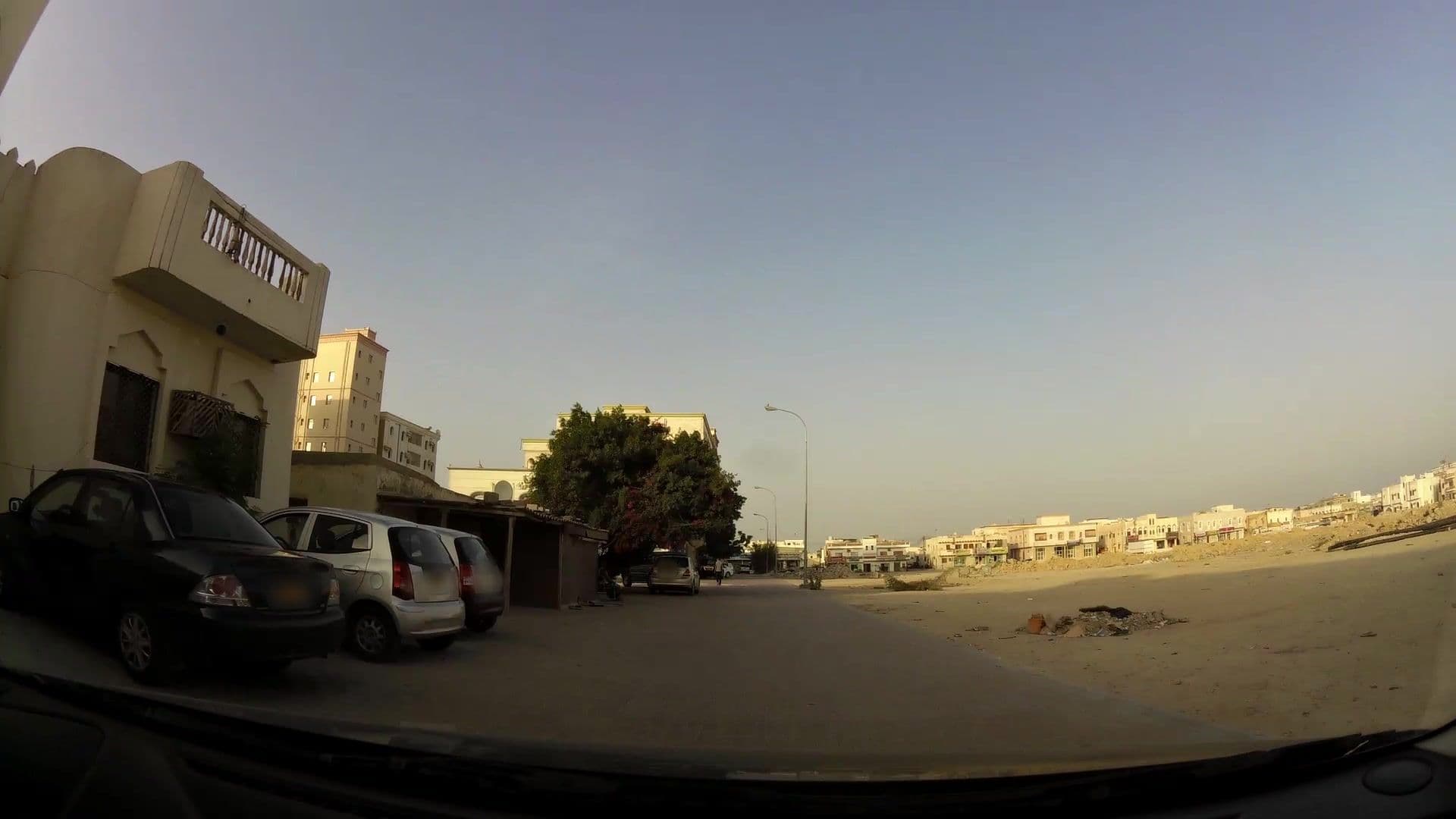 Street view near Super OYO 144 Al Tawasi Furnished Apartments, Şalālah — © kaartcam (CC BY-SA · Mapillary)