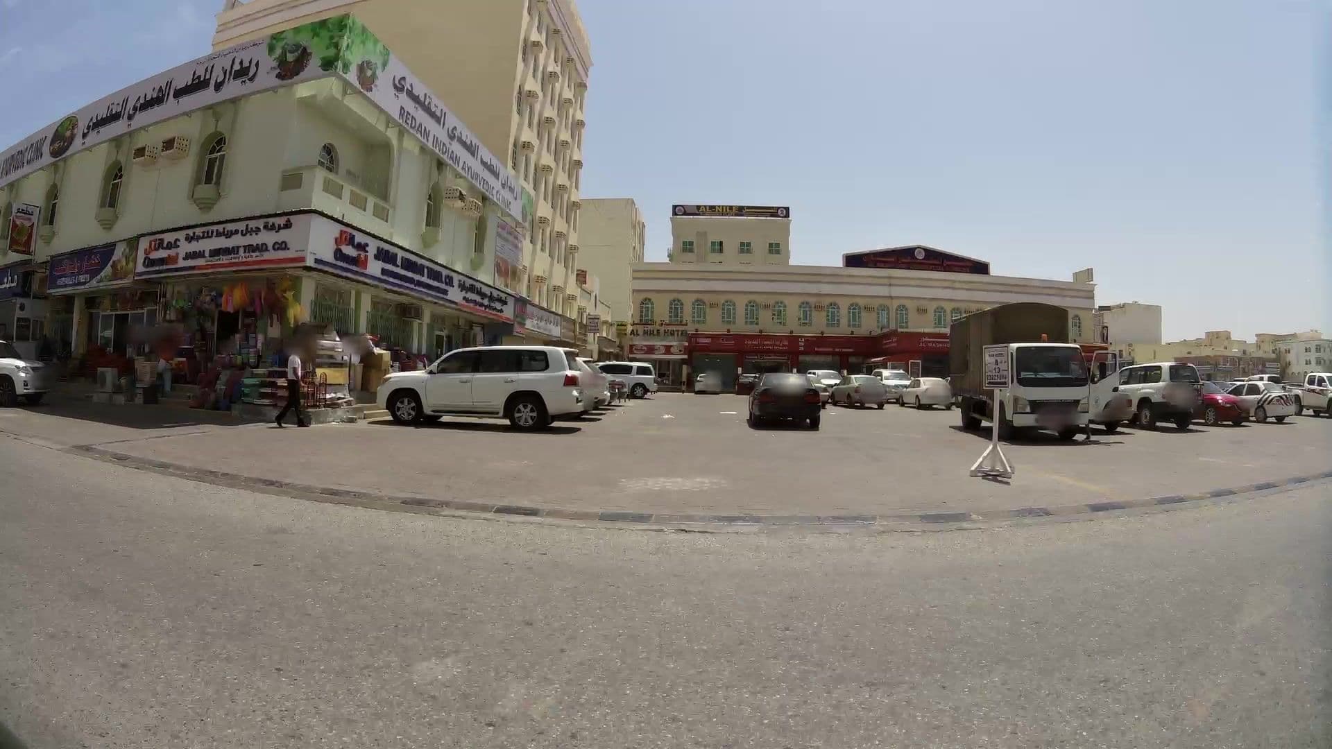 Street view near AL NILE HOTEL SAADAH, Şalālah — © kaartcam (CC BY-SA · Mapillary)