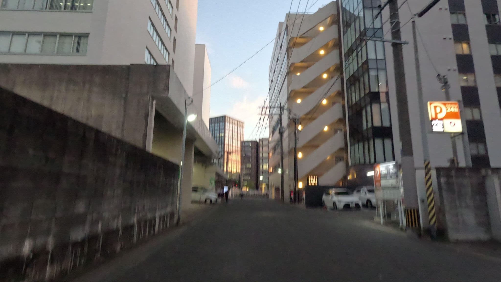 Street view near ホテルエッジ中洲 / Hotel Edge Nakasu, Fukuoka — © alt9800 (CC BY-SA · Mapillary)