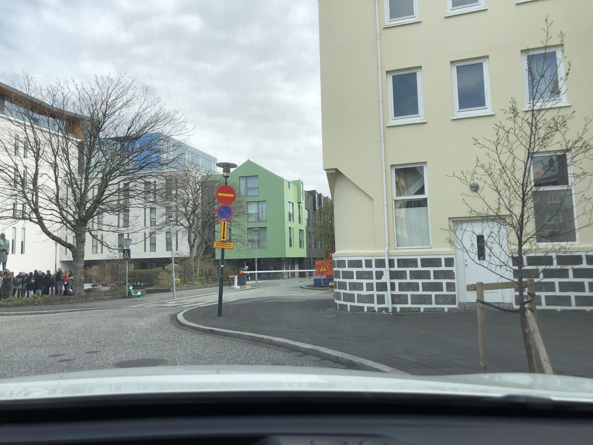 Street view near Old Town Reykjavik, Reykjavík — © laye (CC BY-SA · Mapillary)