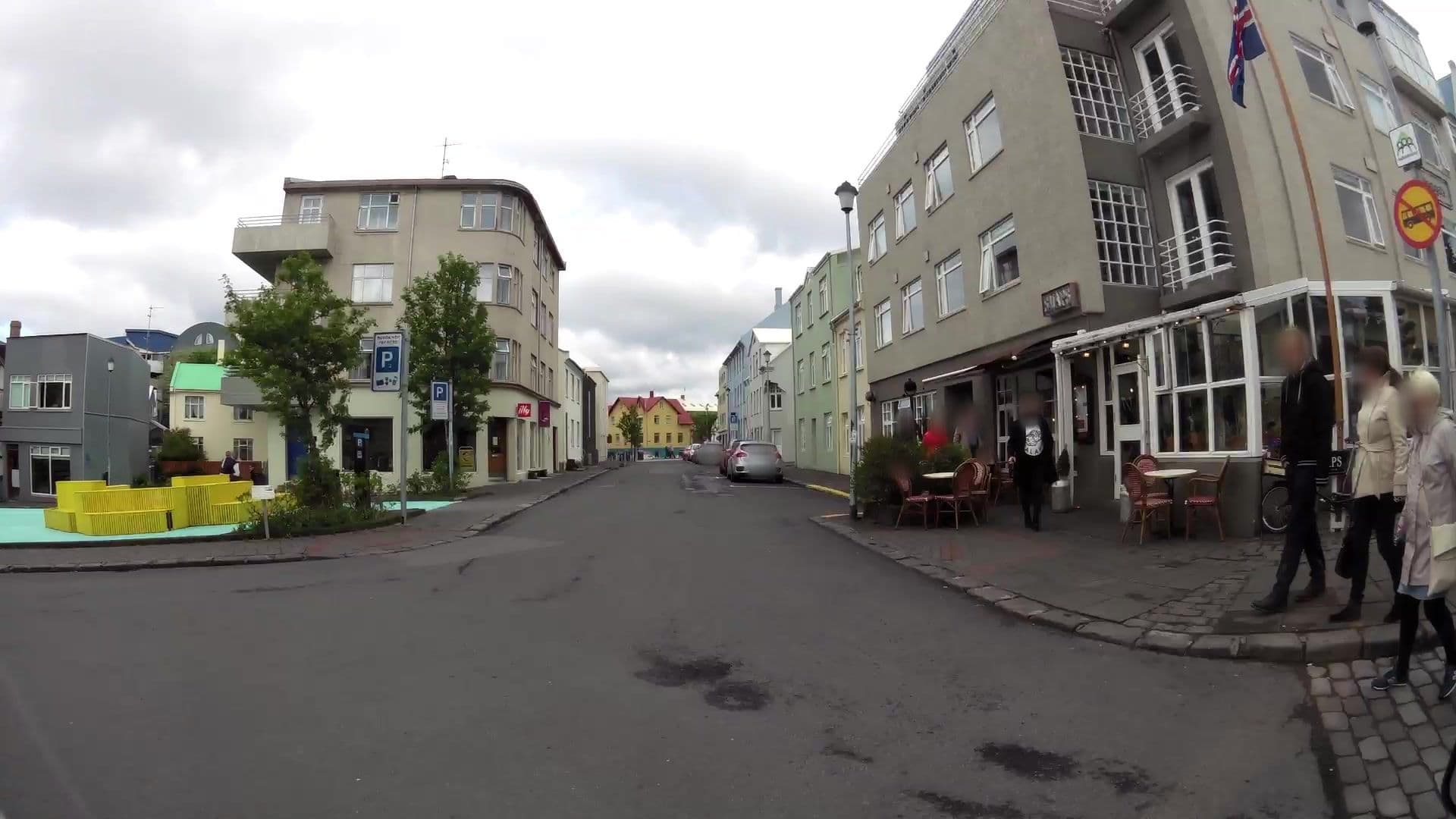 Street view near Hotel Odinsve, Reykjavík — © kaartcam (CC BY-SA · Mapillary)