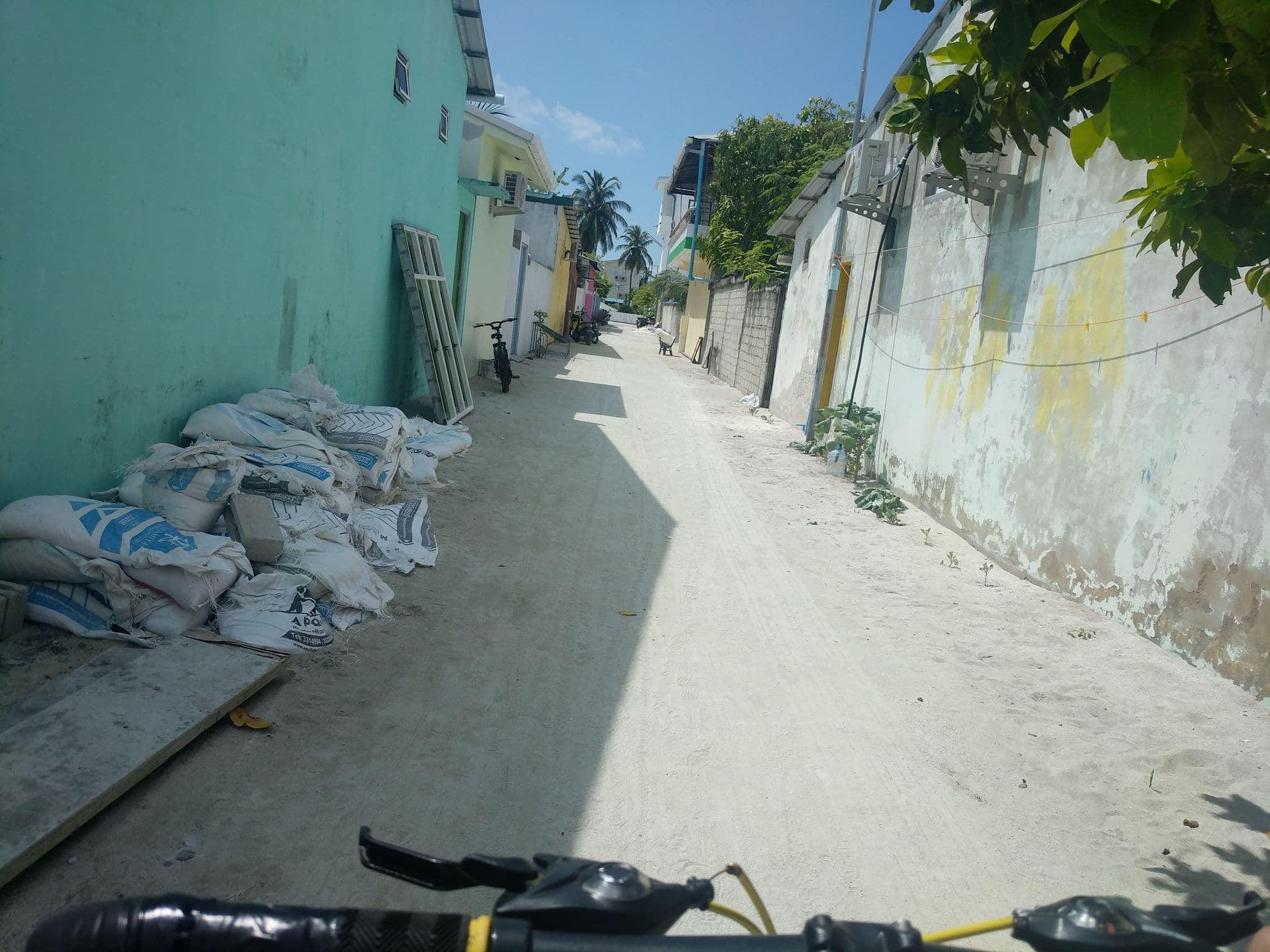 Street view near Merijaan Maldives, Maafushi — © GOwin (CC BY-SA · Mapillary)