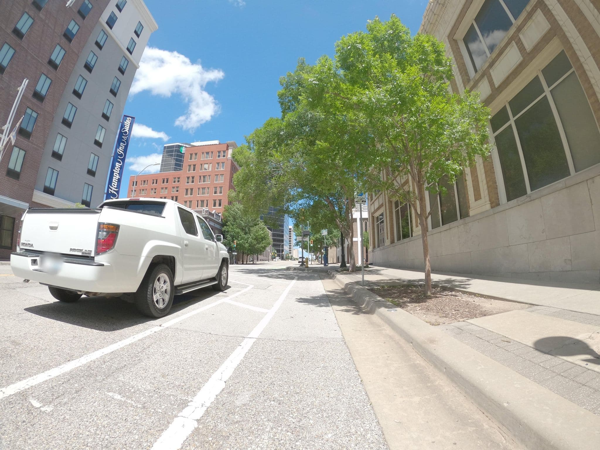 Street view near Hampton Inn & Suites Tulsa Downtown, Tulsa — © baloouriza (CC BY-SA · Mapillary)