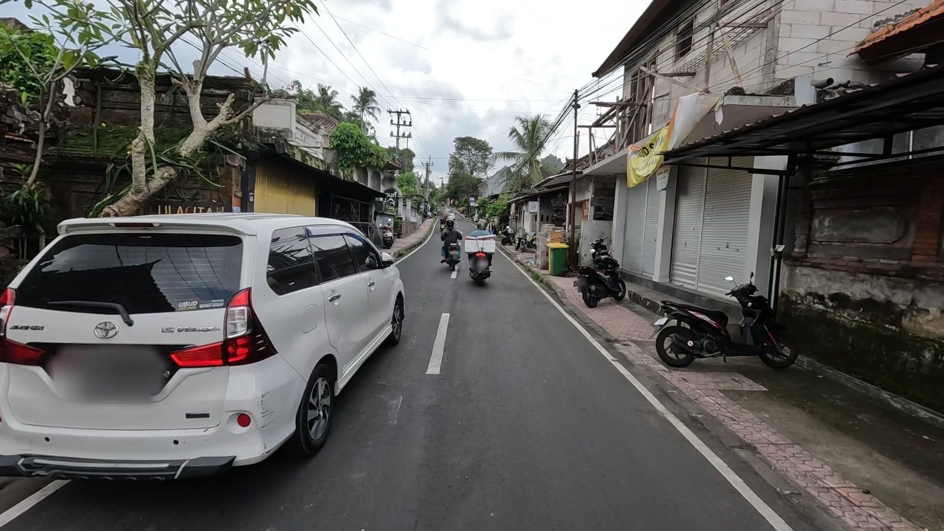 Street view near matahari house, Ubud