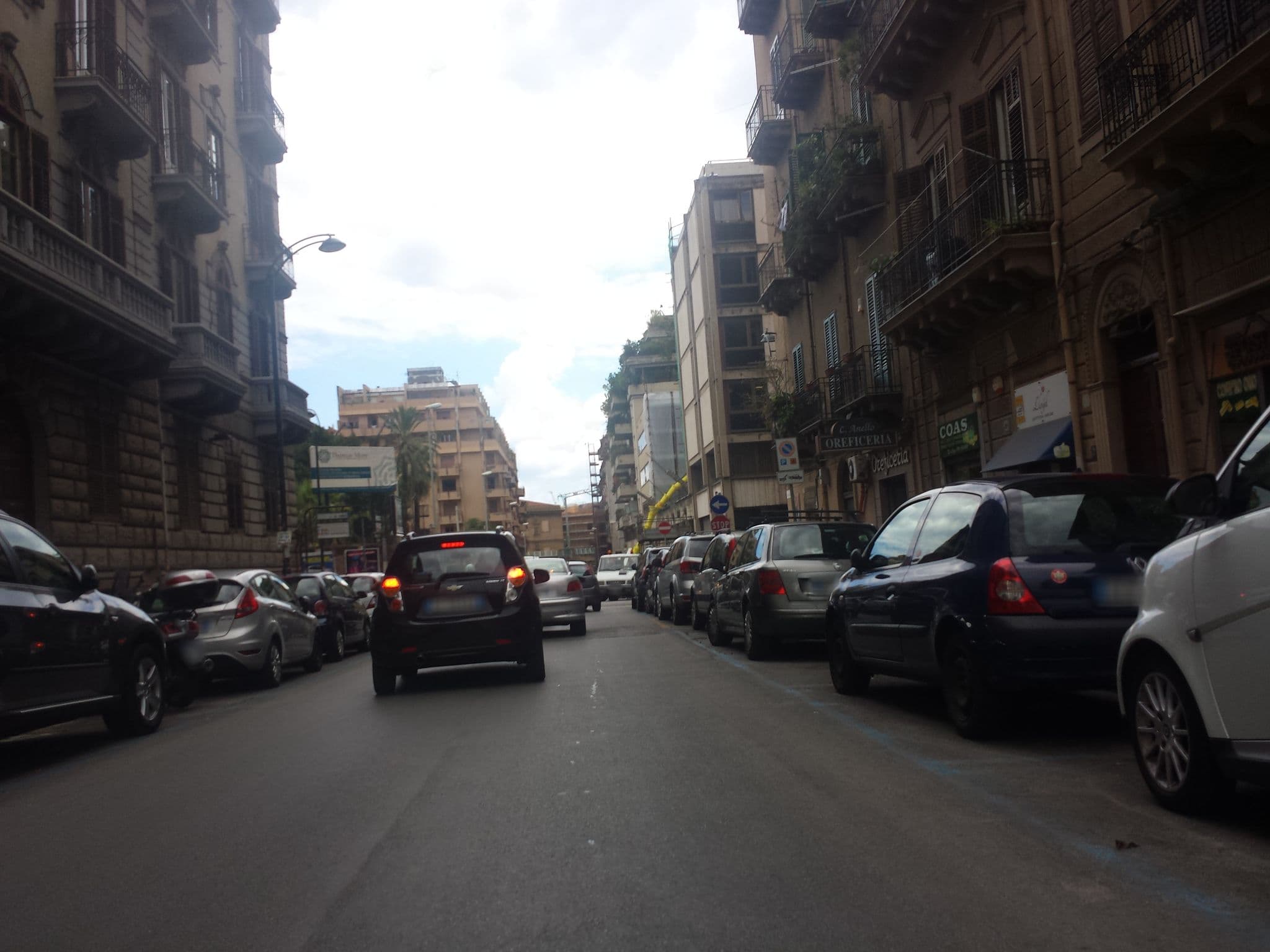 Street view near B&B TIVÌTTI, Palermo — © aborruso (CC BY-SA · Mapillary)