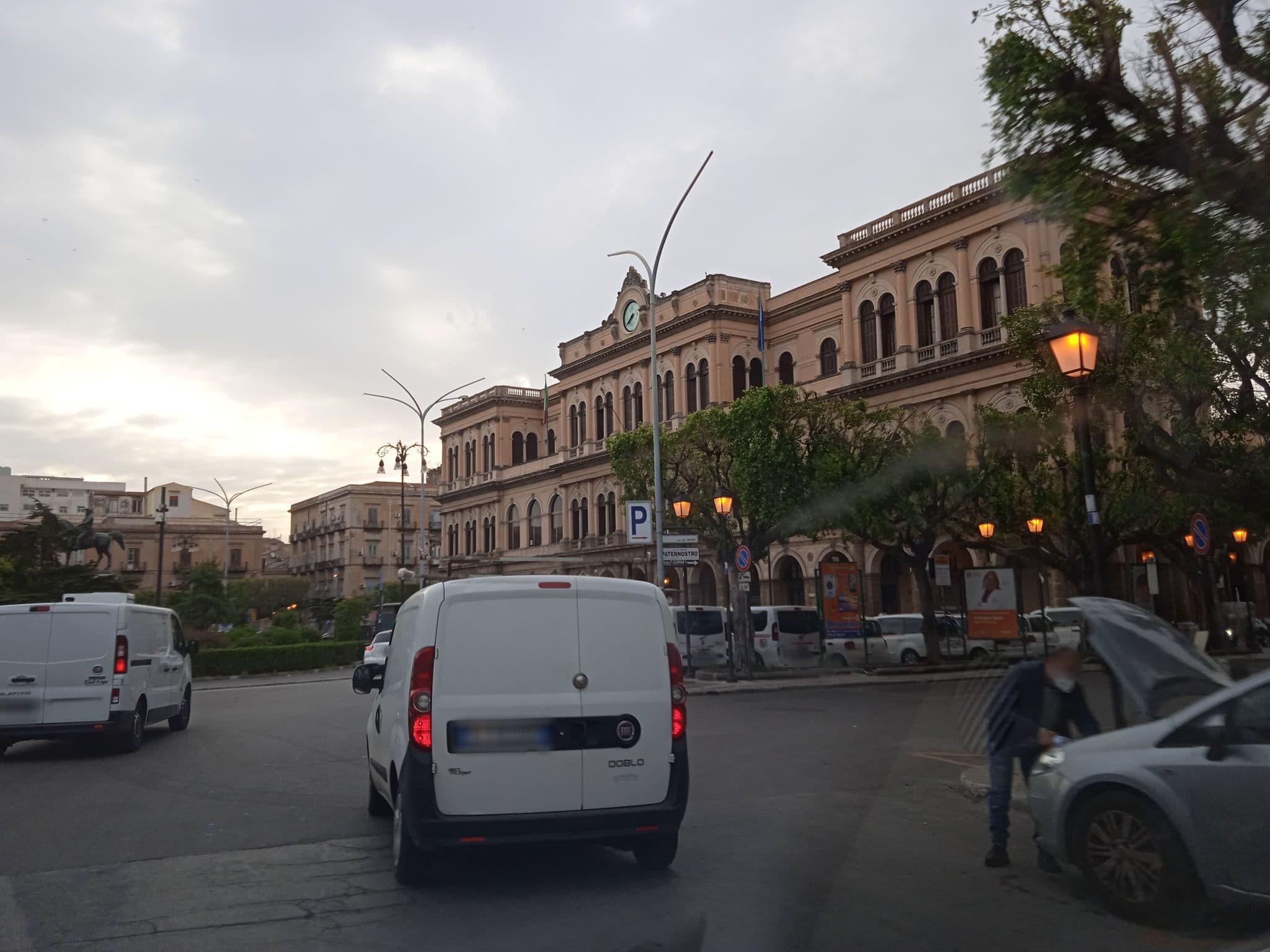 Street view near CESARE ROOMS, Palermo — © p8fy9y9fs (CC BY-SA · Mapillary)