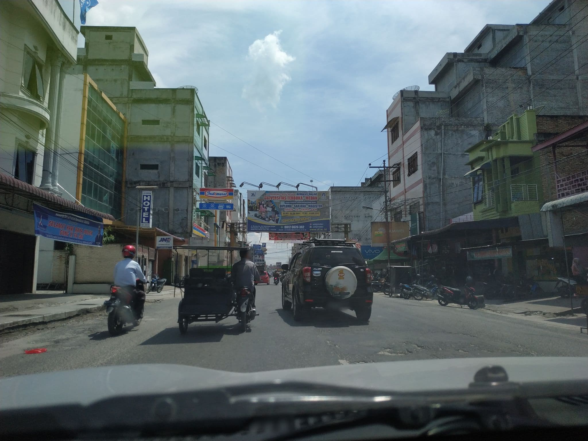 Street view near Aek Kanopan, Kisaran — © yeniprimasari3094 (CC BY-SA · Mapillary)