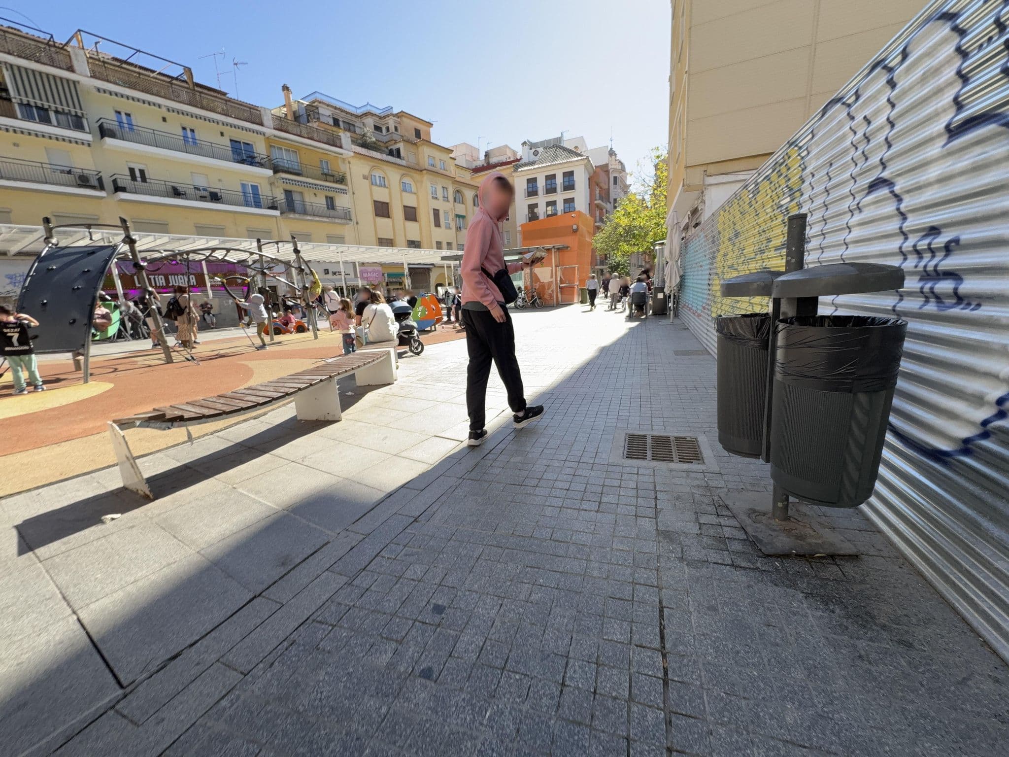 Street view near Apartamentos Morgan, Málaga — © tumblecow (CC BY-SA · Mapillary)