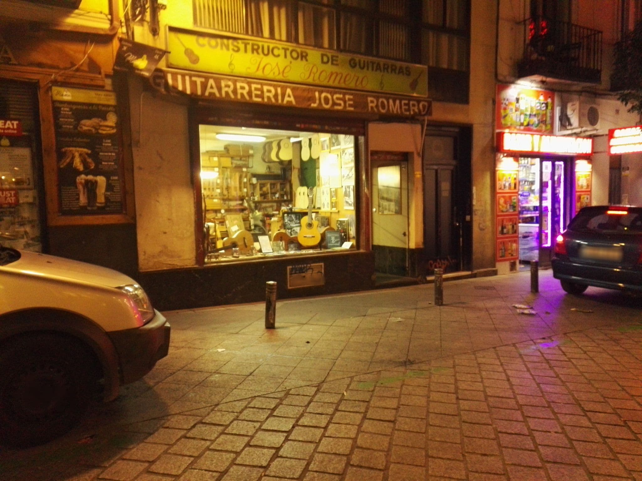 Street view near HOSTAL CH CRUZ MADRID, Madrid — © gispo_1 (CC BY-SA · Mapillary)