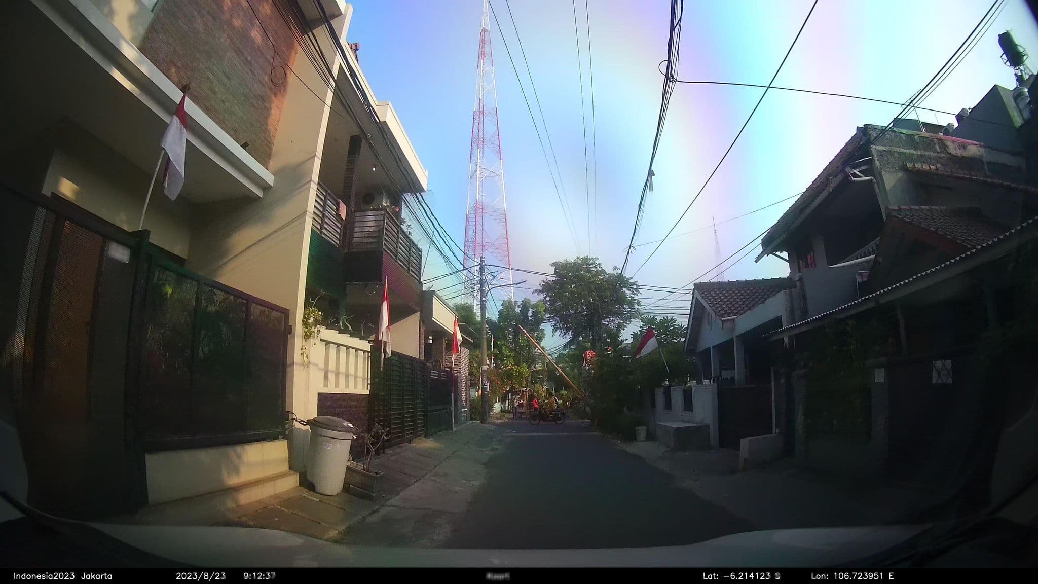Street view near Perumahan Komplek Walikota Jakarta Barat, Ciputat — © kaart_2 (CC BY-SA · Mapillary)