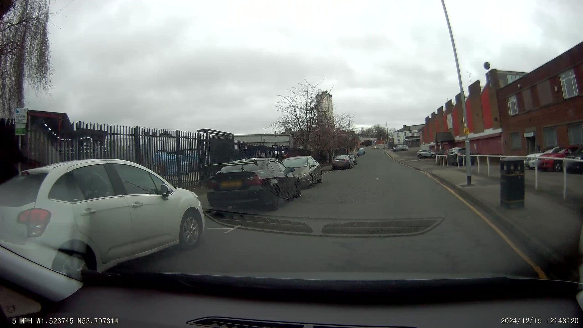 Street view near The Hope Inn, Leeds — © aidan573 (CC BY-SA · Mapillary)