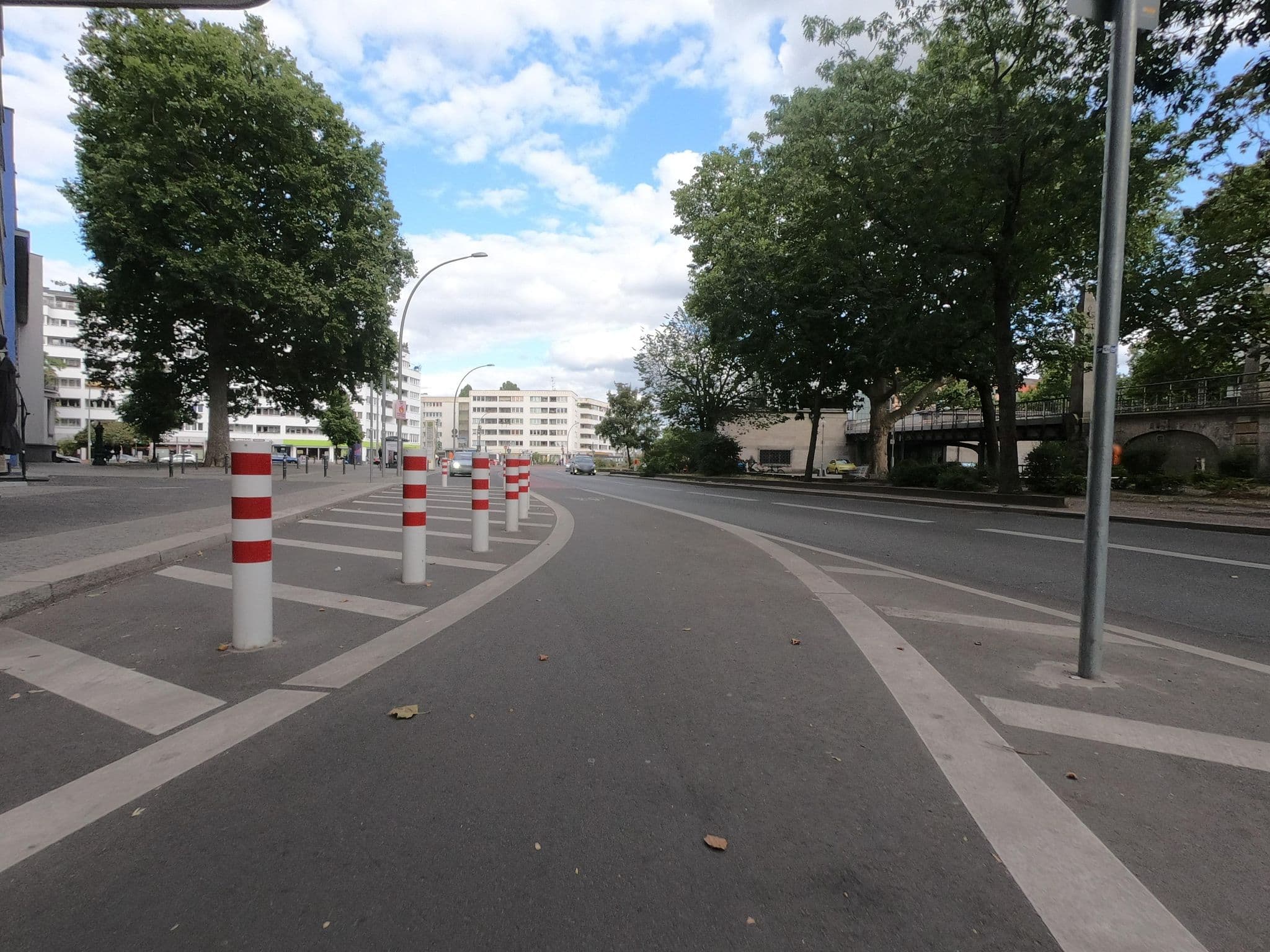 Street view near Numa Berlin Drift, Schöneberg — © carlheinz (CC BY-SA · Mapillary)