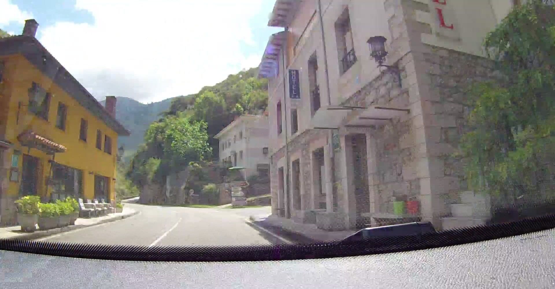 Street view near Casa Julián, Llanes — © VincentVE (CC BY-SA · Mapillary)