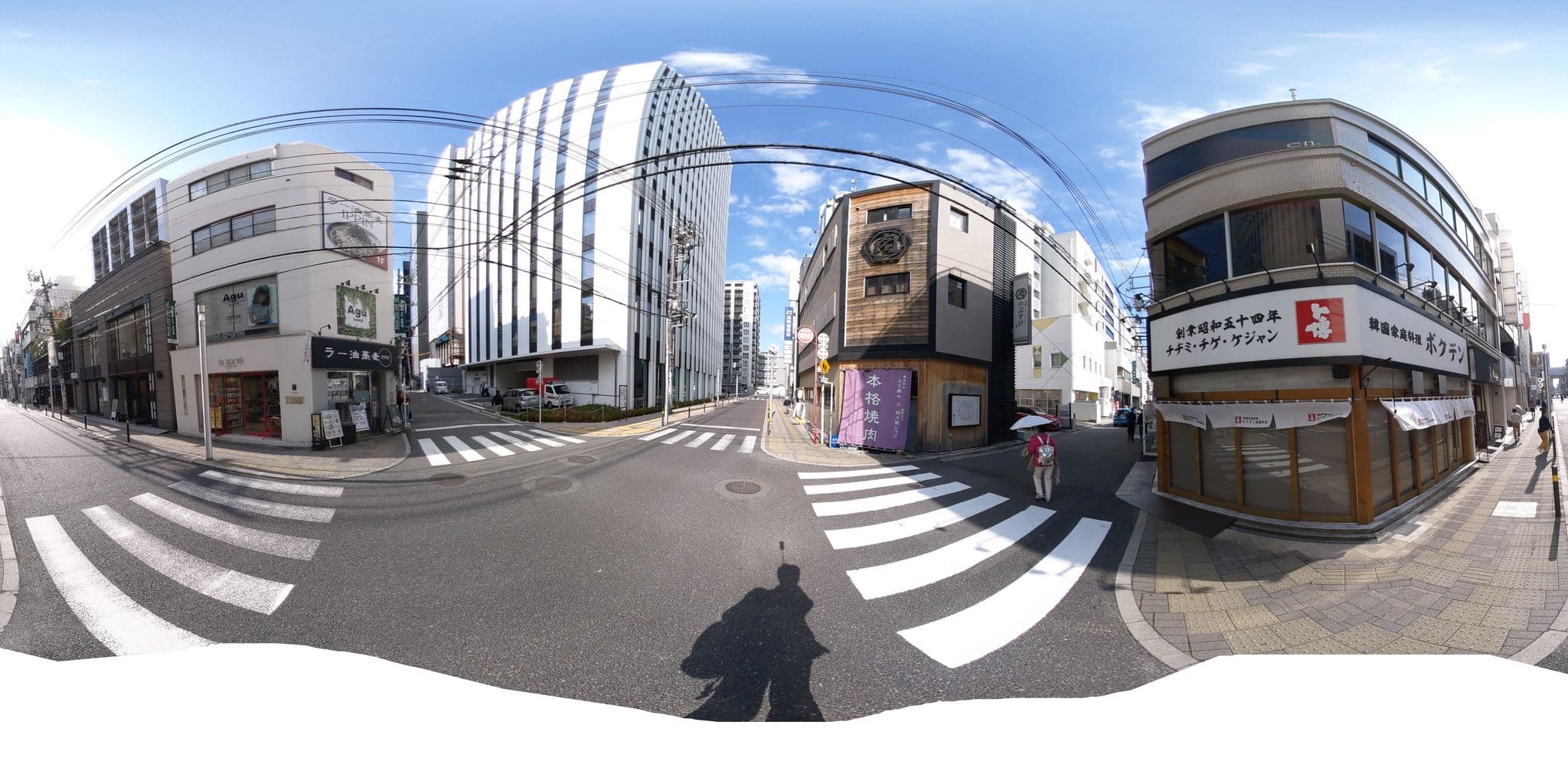 Street view near Hotel San Hiroshima, Hiroshima — © okadatsuneo (CC BY-SA · Mapillary)