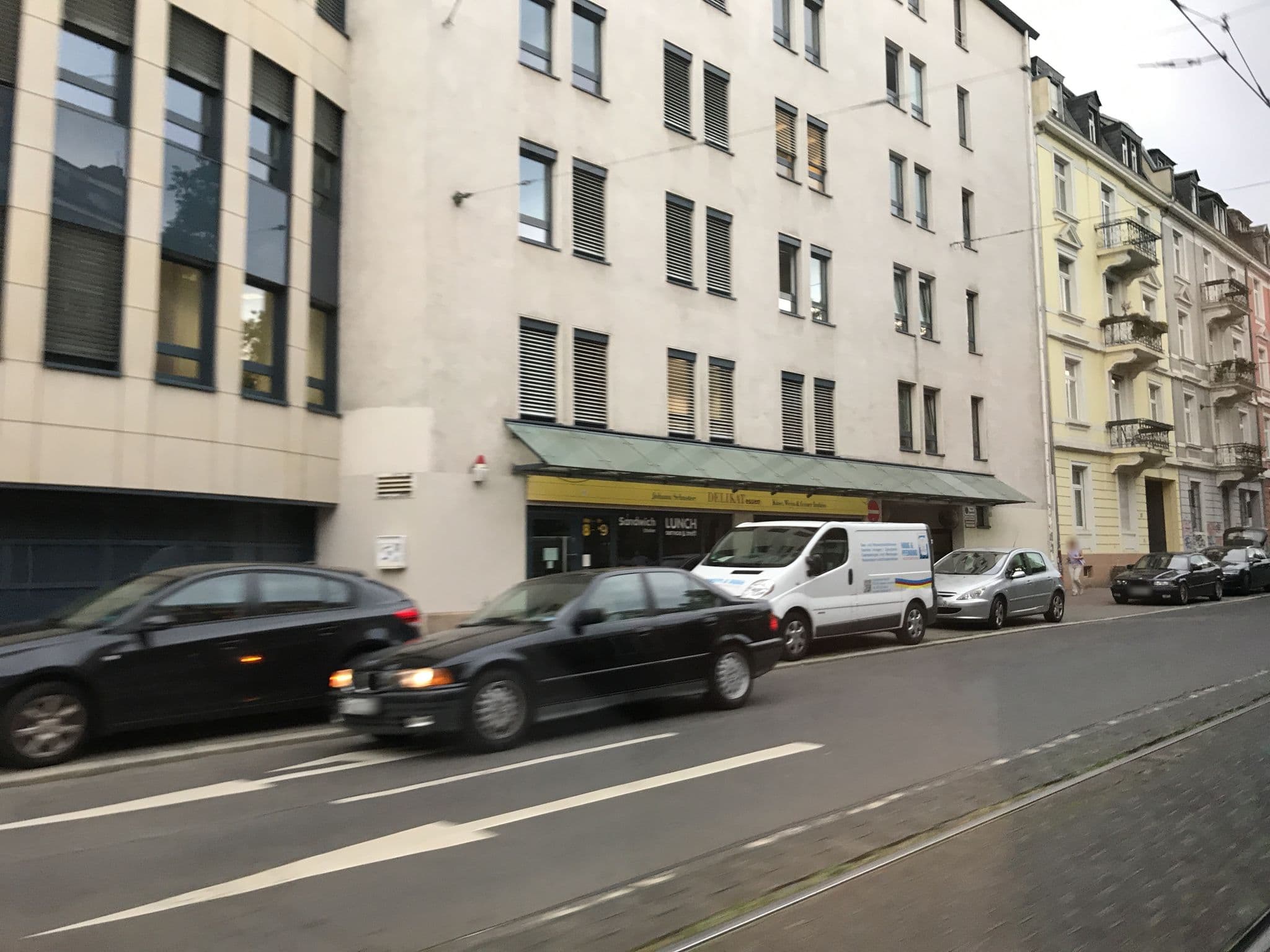 Street view near Sophien Hotel Frankfurt, Frankfurt am Main — © miguel_andrade (CC BY-SA · Mapillary)