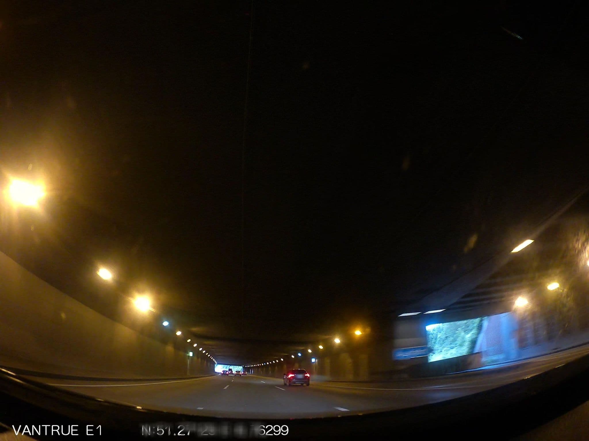 Street view near GästeHaus am Flughafen Düsseldorf, Düsseldorf-Pempelfort — © hiwi234 (CC BY-SA · Mapillary)