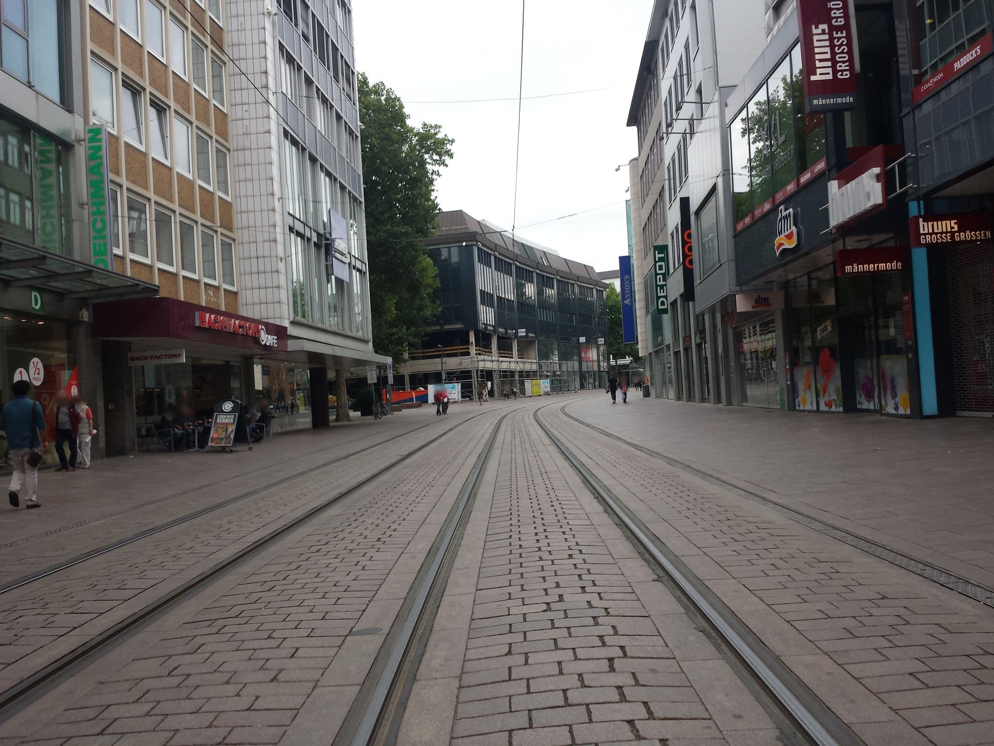 Street view near Limehome Bremen Hutfilterstraße, Bremen — © hubert87 (CC BY-SA · Mapillary)