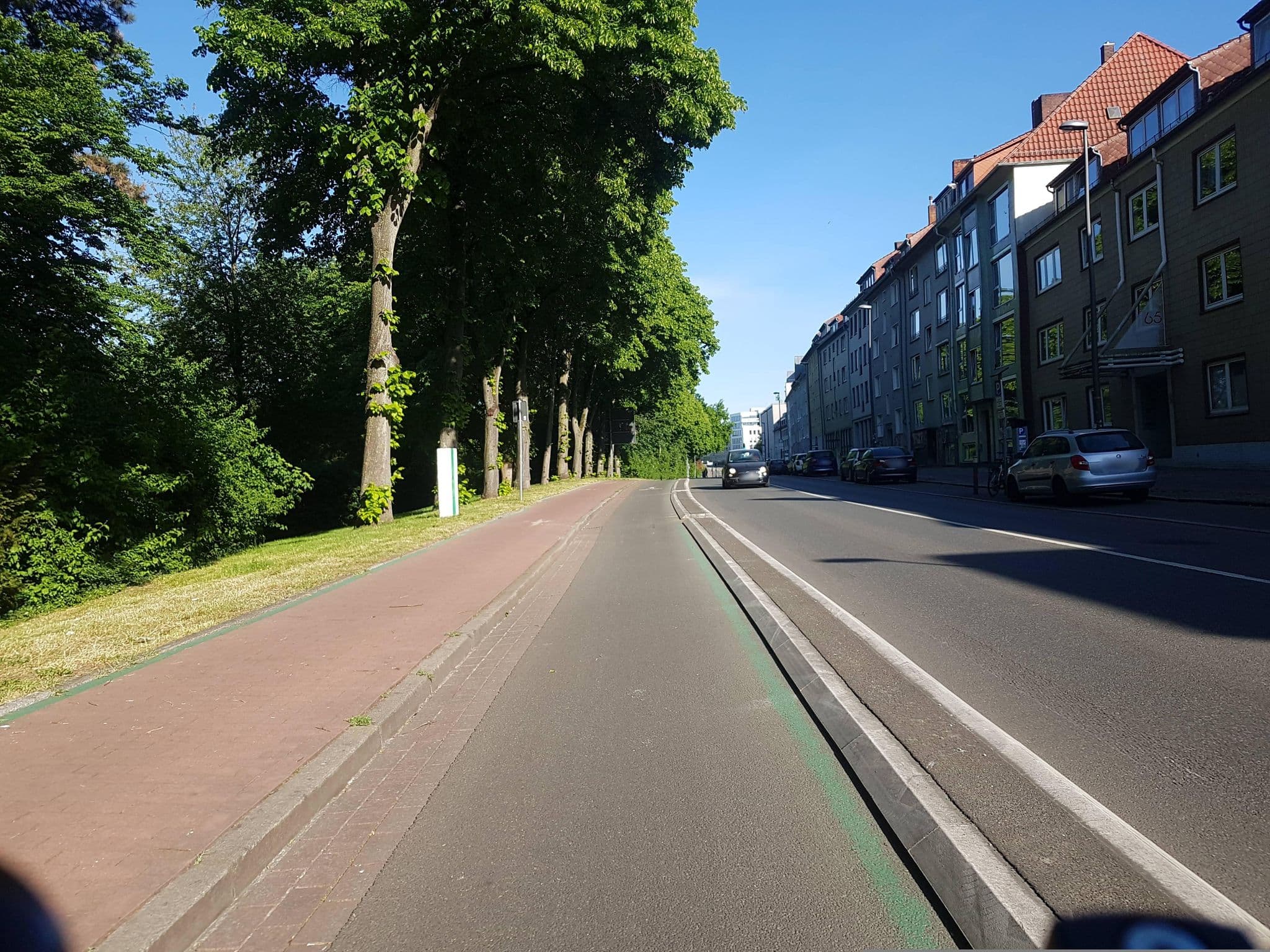 Street view near Louis & Louise Apartments & Lofts am Wall, Bremen — © hubert87 (CC BY-SA · Mapillary)