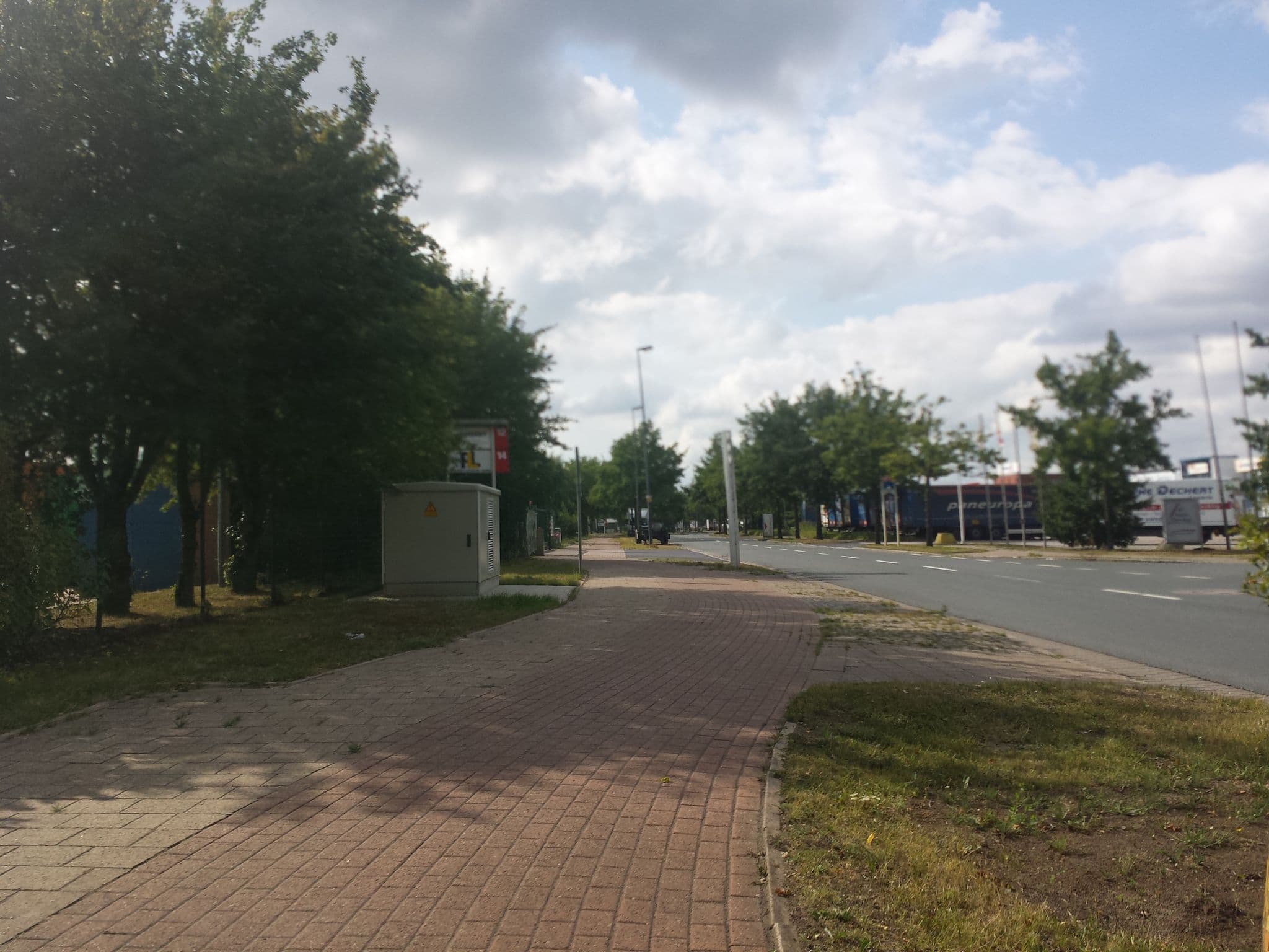 Street view near Roatel GVZ Bremen (A281), Bremen — © hubert87 (CC BY-SA · Mapillary)