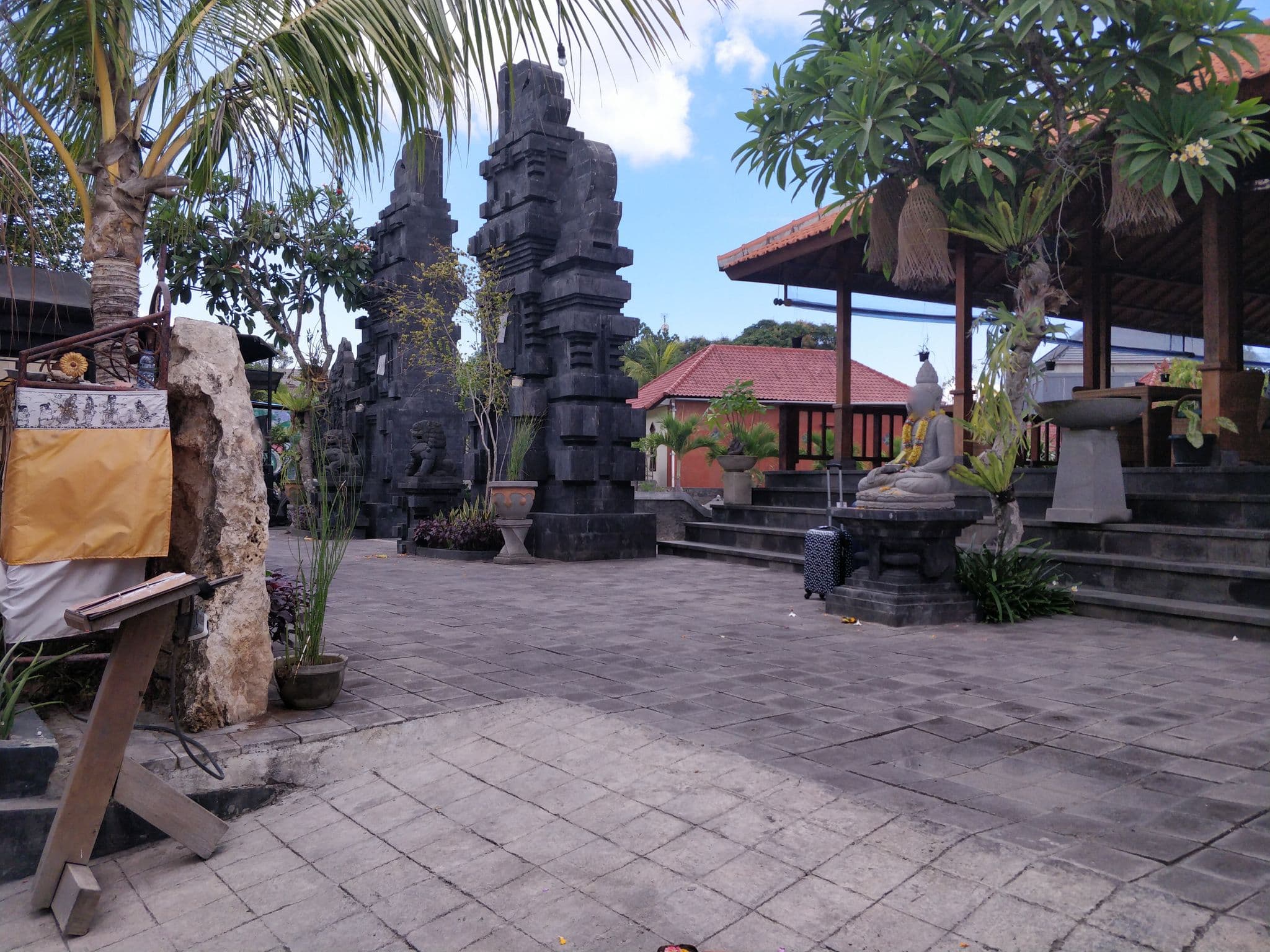 Street view near Reynold Artha Guesthouse, Klungkung