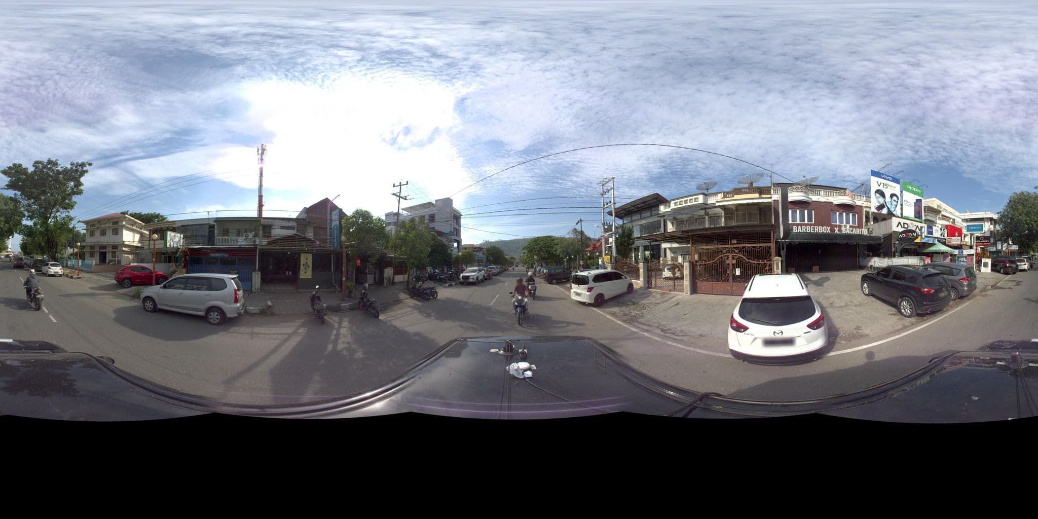 Street view near Golden Homestay, Padang — © sarahantos (CC BY-SA · Mapillary)