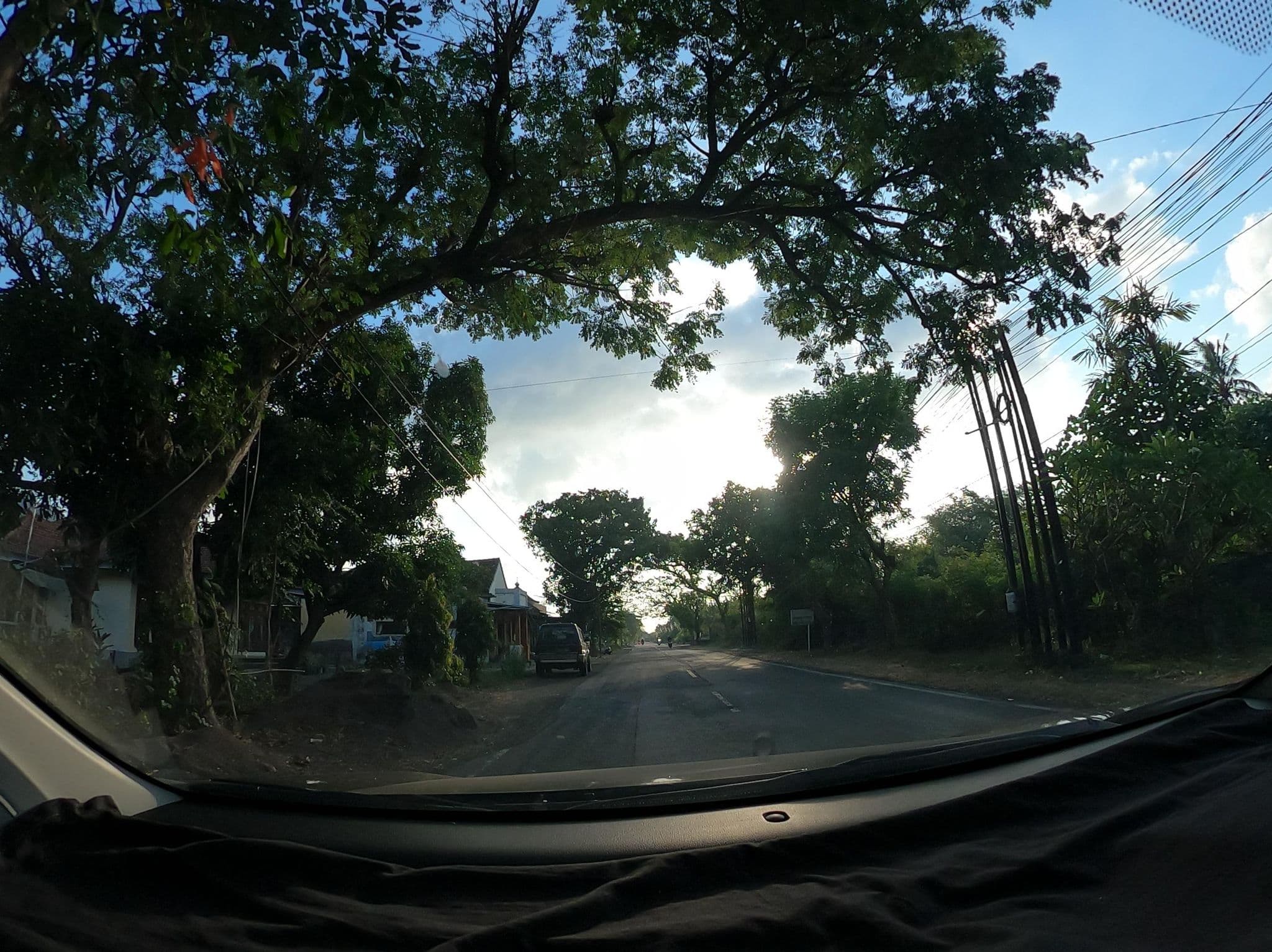 Street view near La Bella Guesthouse is not here, but 680m back towards west, Negara — © Kaart_Local (CC BY-SA · Mapillary)