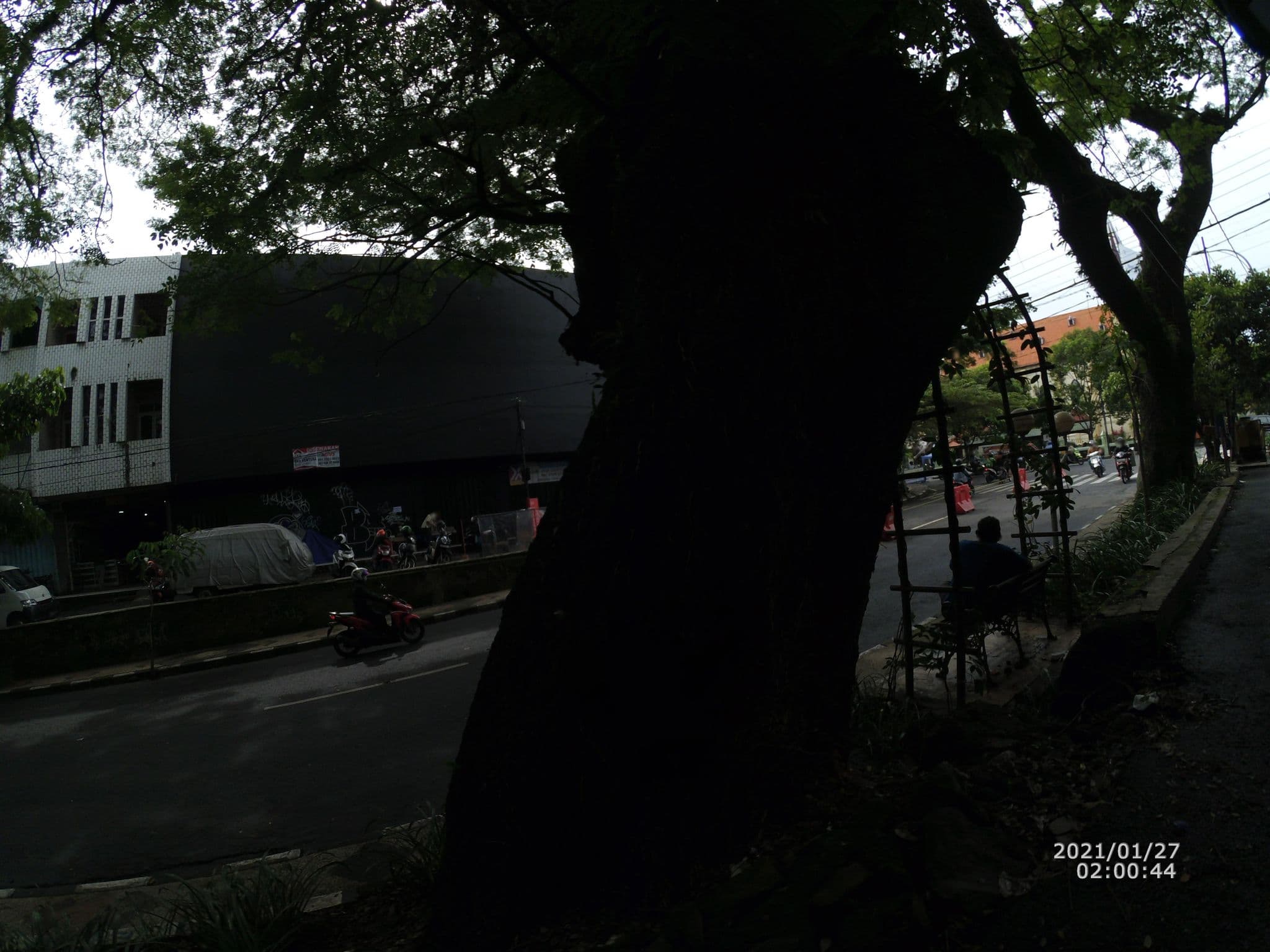 Street view near Woodloft Hostel, Malang