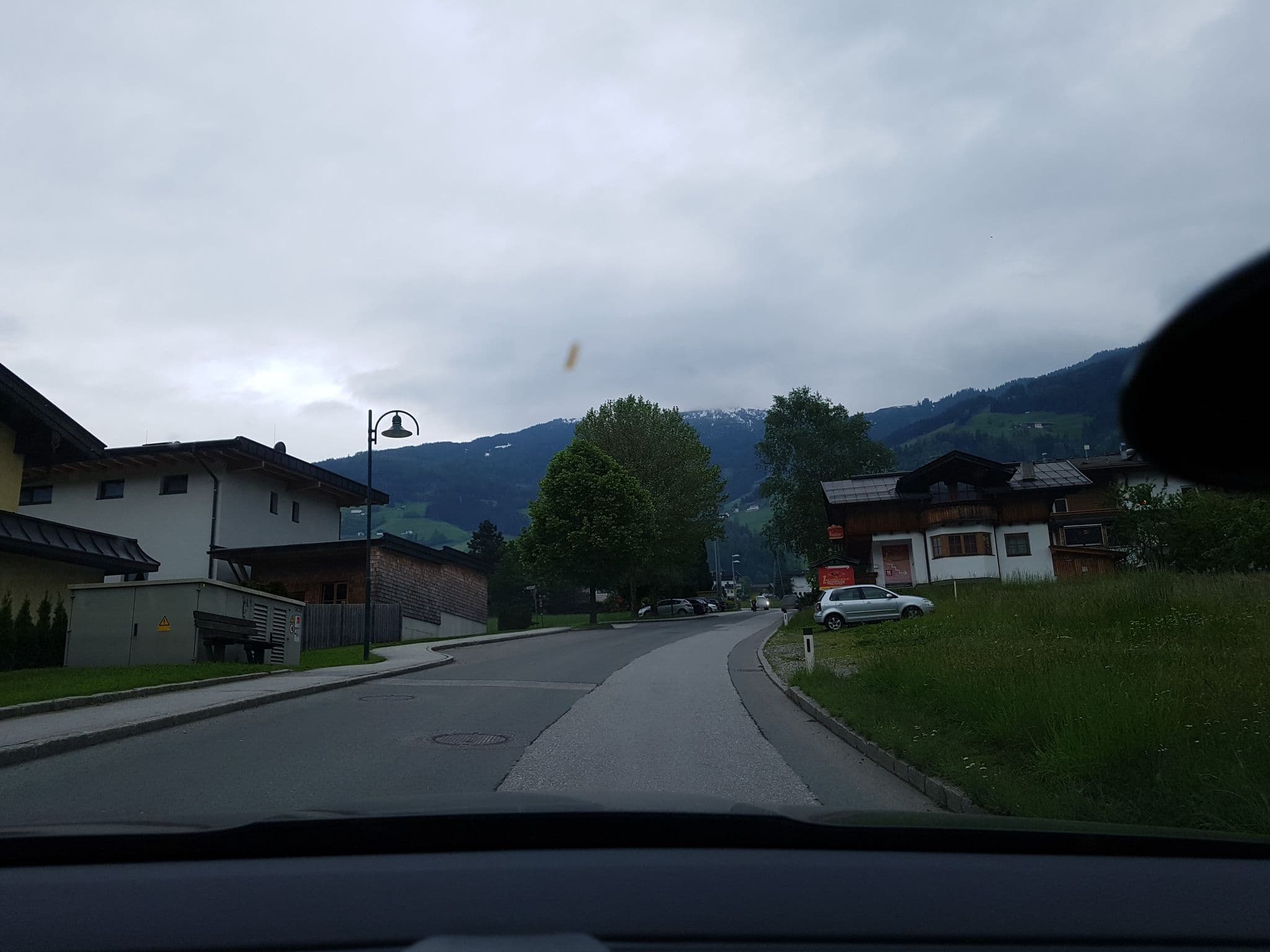Street view near Landhaus Zillertal, Kapfing — © schermy_at (CC BY-SA · Mapillary)